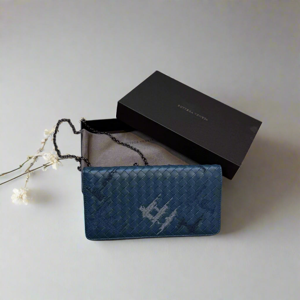 Bottega Veneta Nappa Intrecciato Continental Wallet on Chain