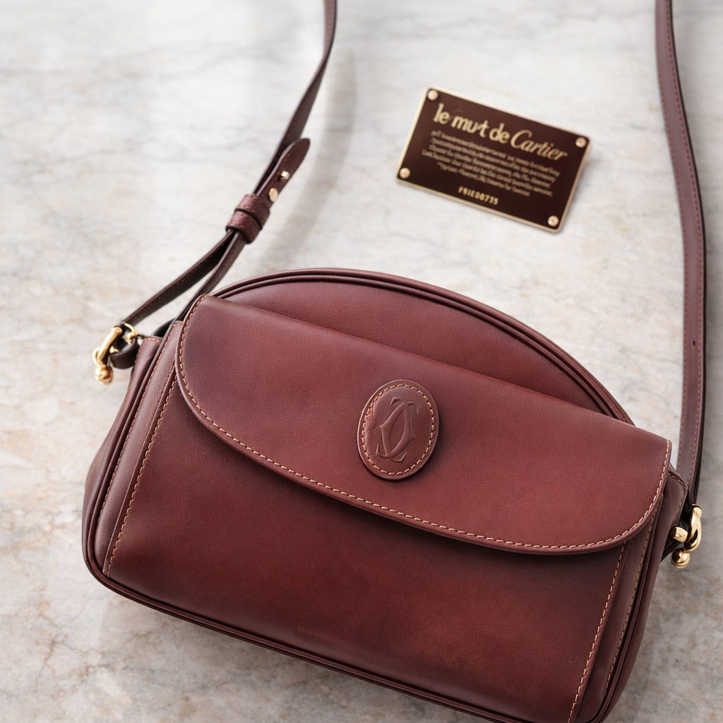 Cartier Must de Cartier Envelope Shoulder Bag