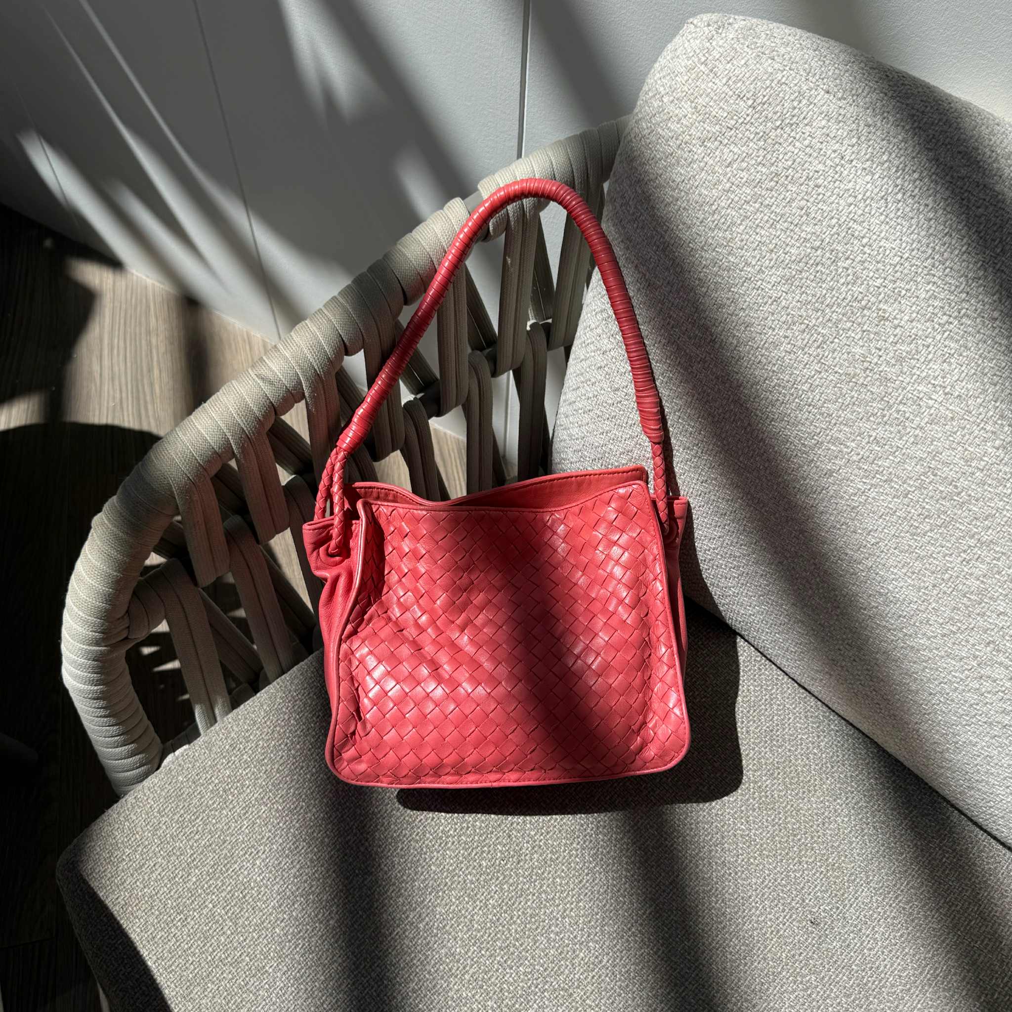 Bottega Veneta Intrecciato Rose Pink Leather Hobo Bag