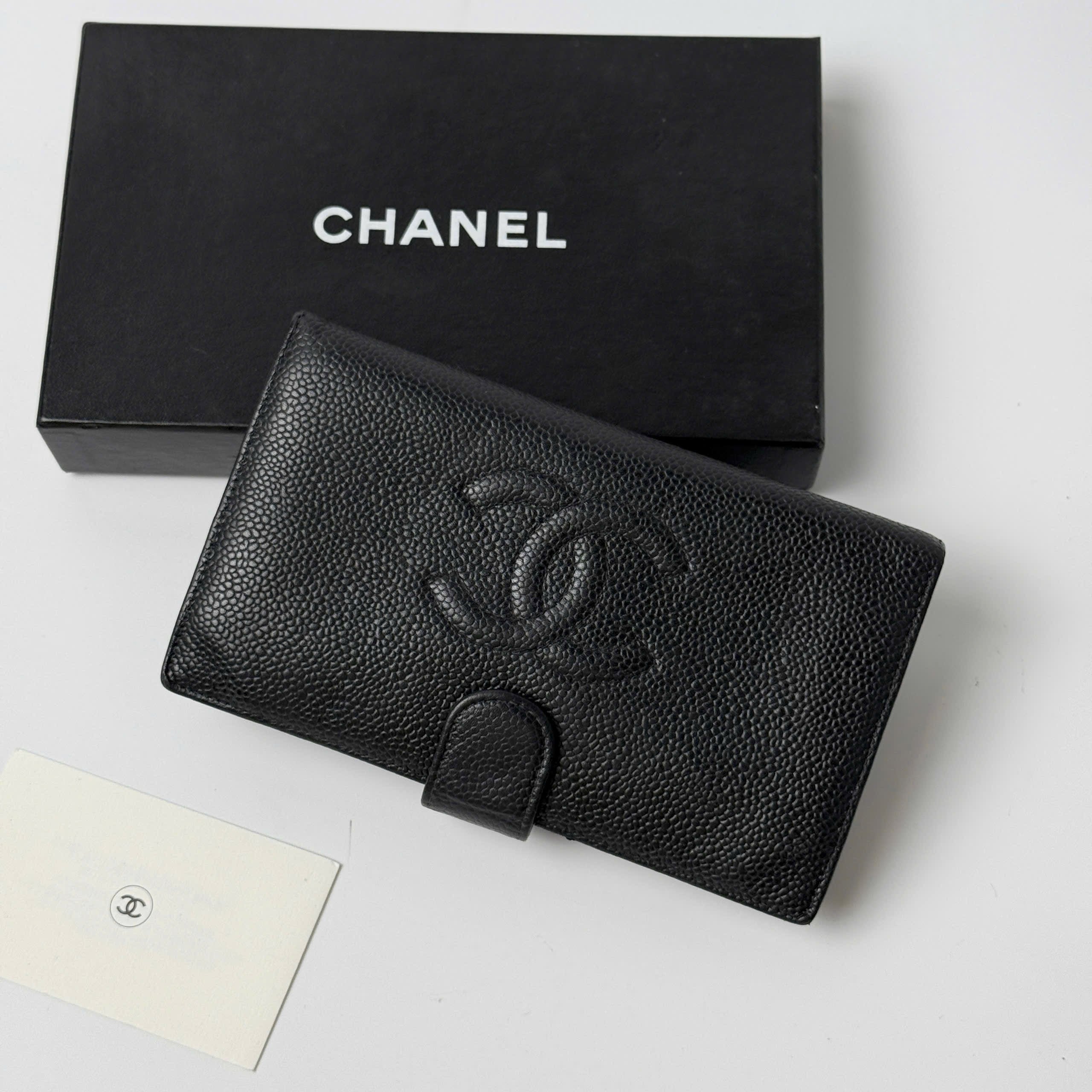 Chanel Caviar Coco Wallet