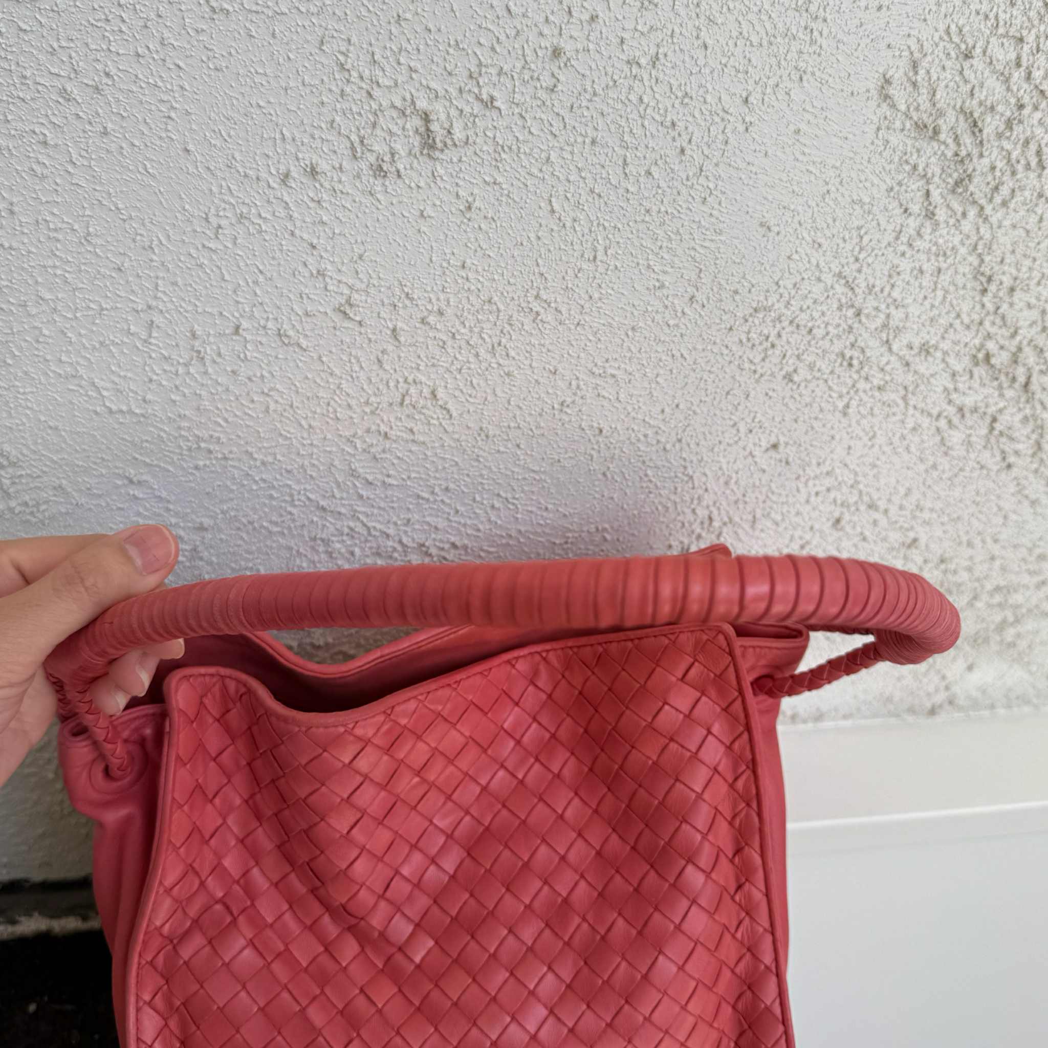 Bottega Veneta Intrecciato Rose Pink Leather Hobo Bag