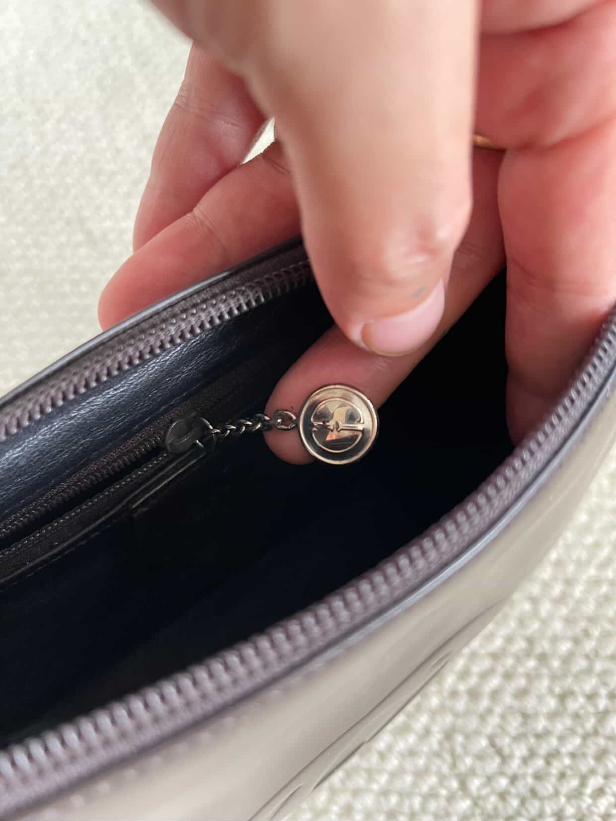 GUCCI Shoulder Bag Patent leather