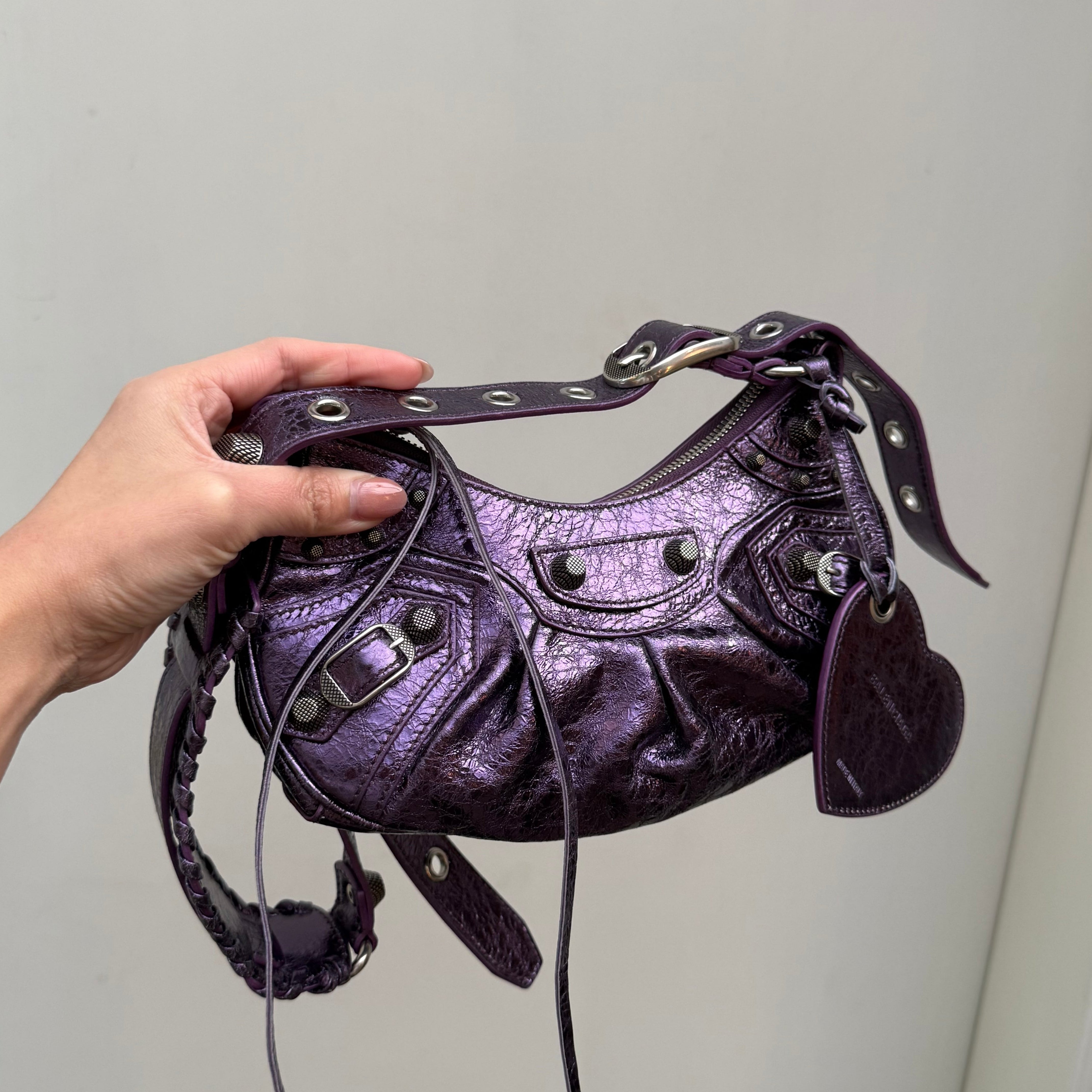 Balenciaga Le Cagole Shoulder Bag XS in Purple