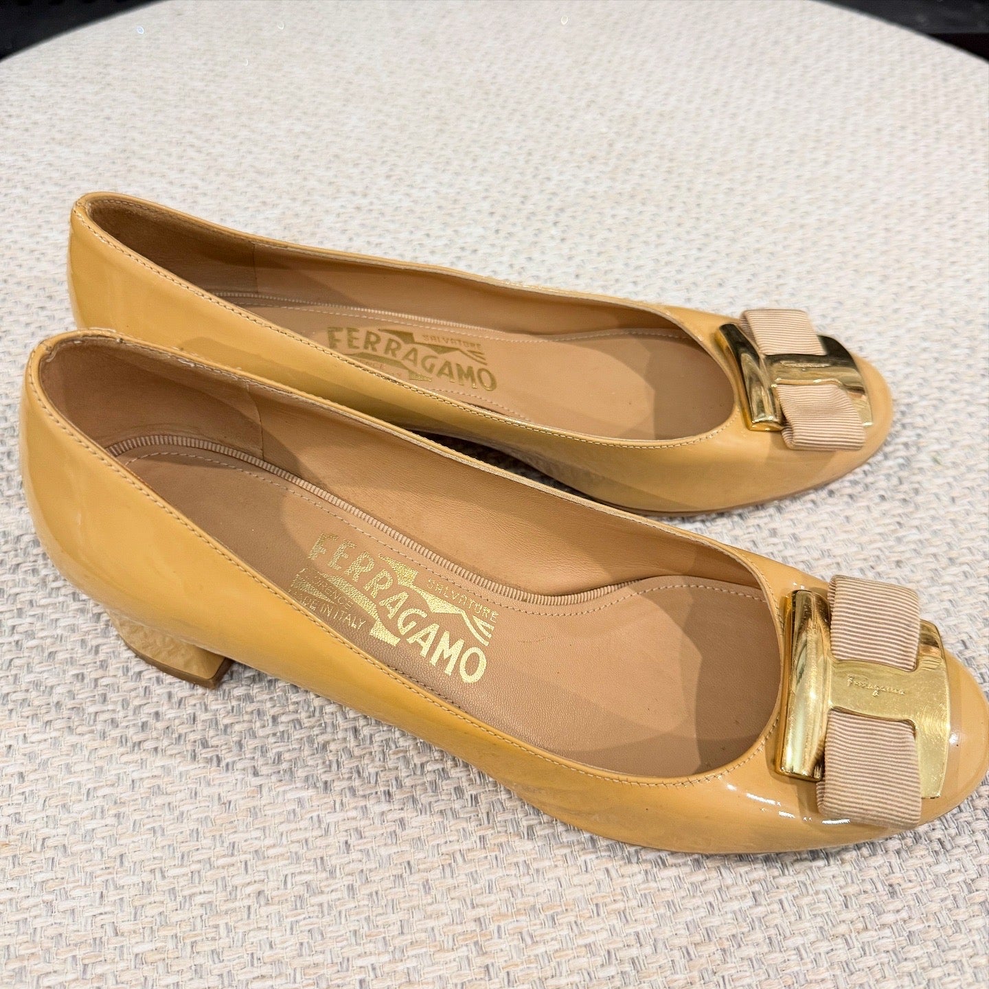 Salvatore Ferragamo Ninna Patent Beige Nude Heels 3cm