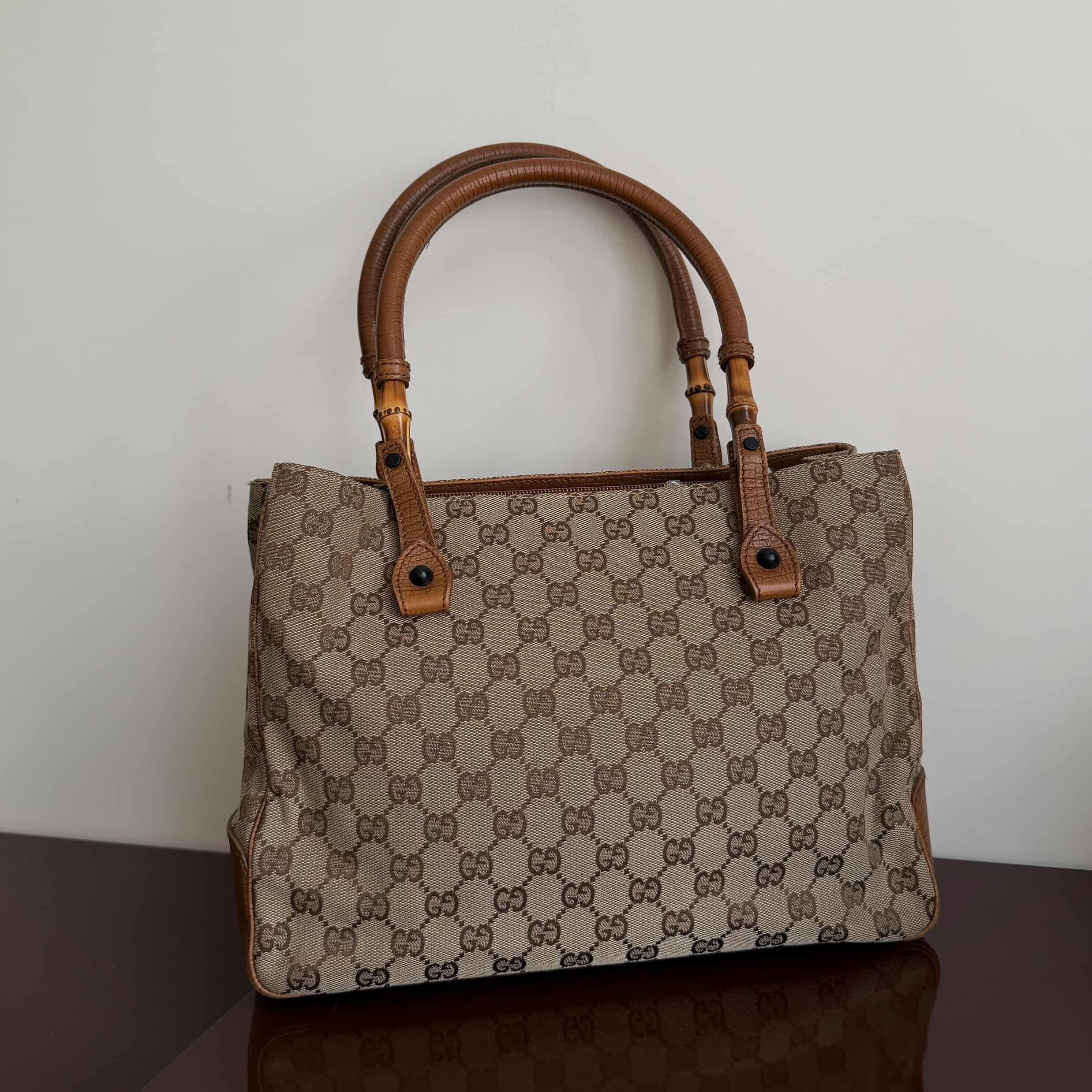 Gucci GG Supreme Tote Bag Bamboo Top Handle