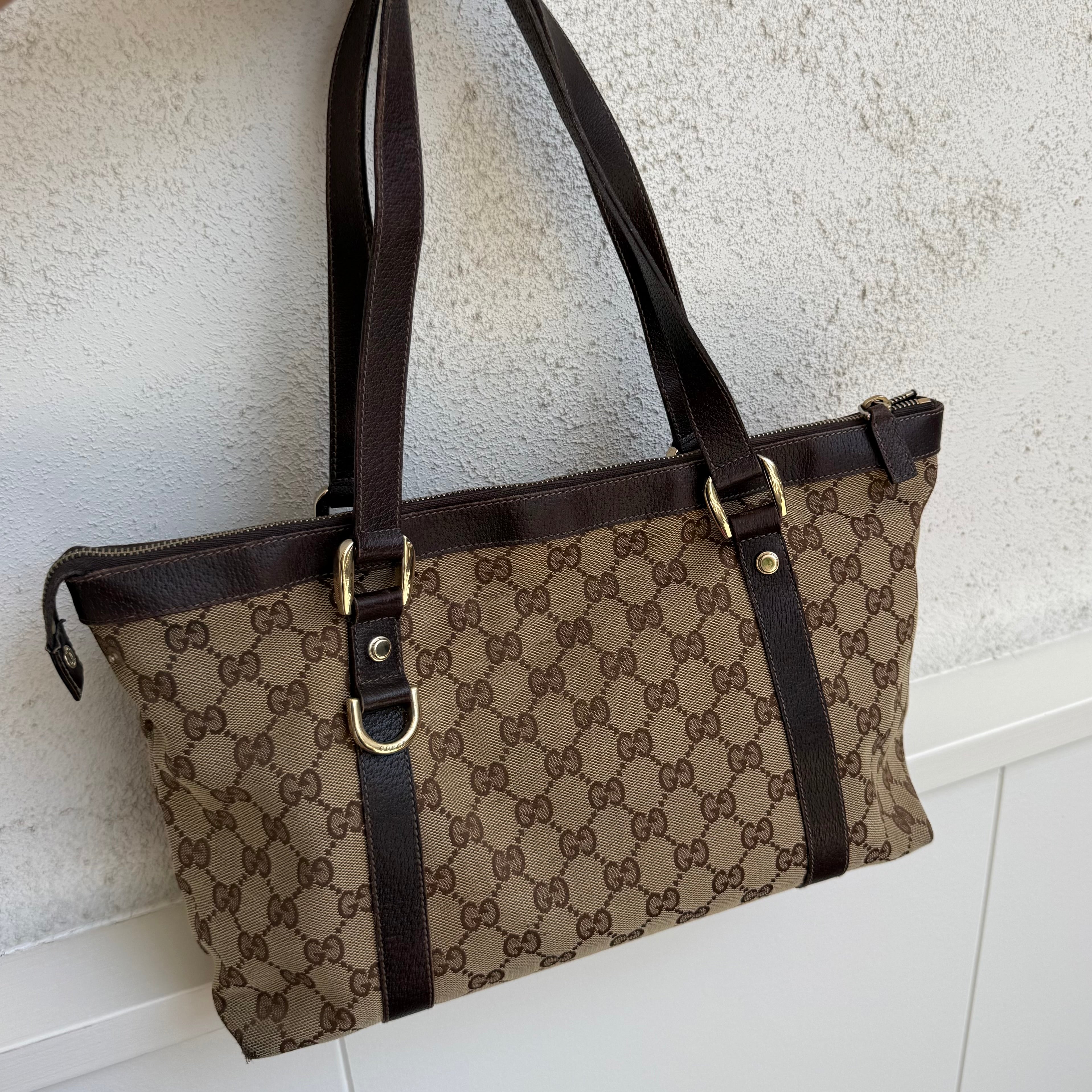 Gucci Brown GG Canvas Abbey