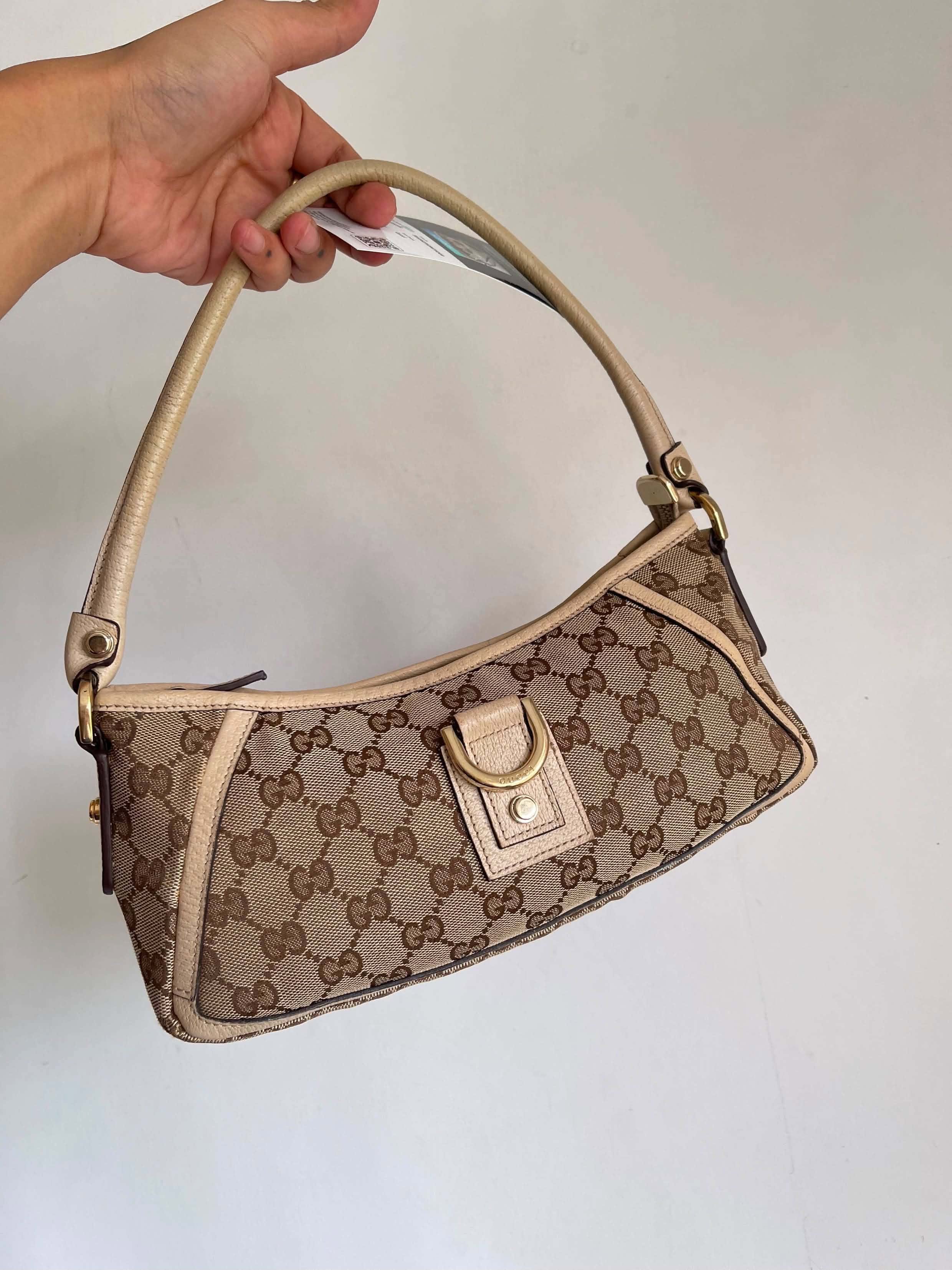 Gucci Beige GG Canvas Abbey D-Ring Pochette