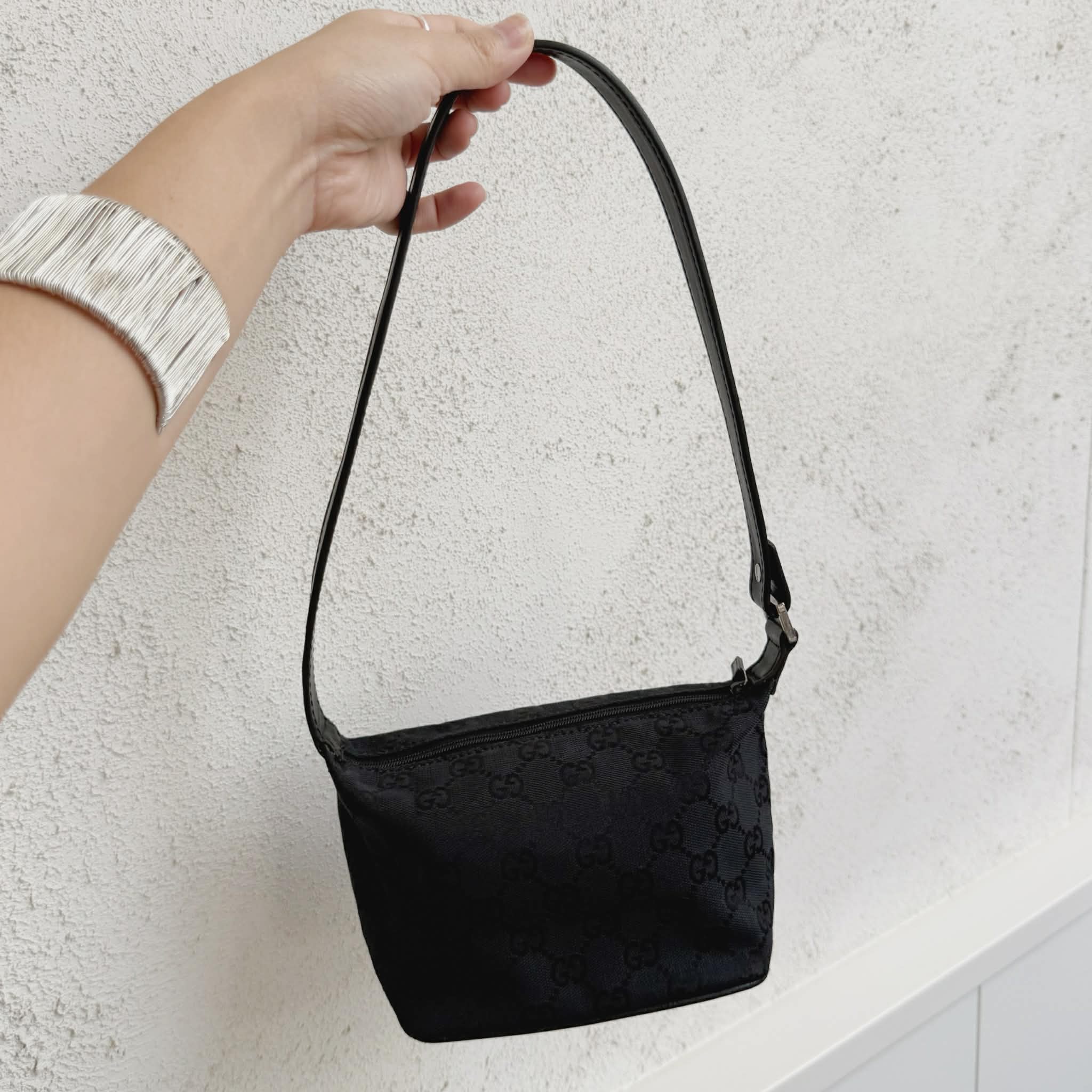 Gucci GG Canvas Pochette