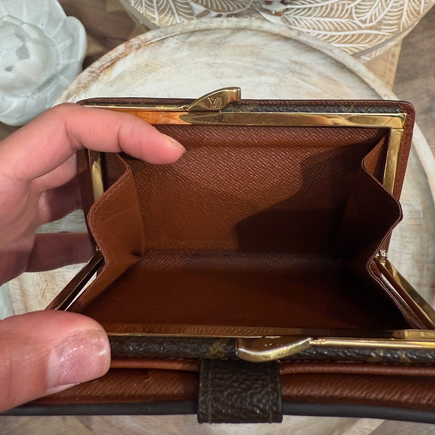 Louis Vuitton Viennois Monogram Bi-fold Wallet