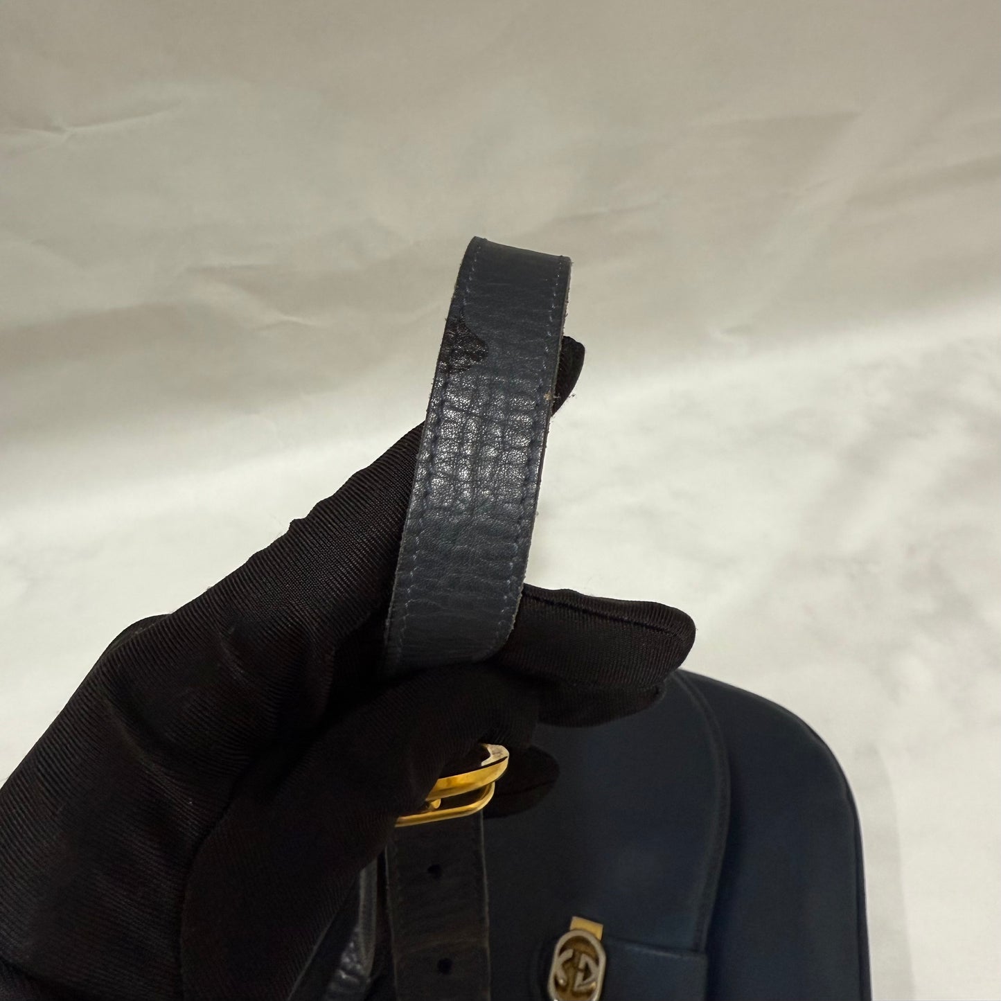 GUCCI Vintage Crossbody Bag Leather