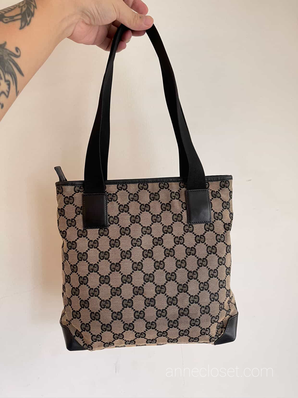 GUCCI GG Canvas Tote Bag