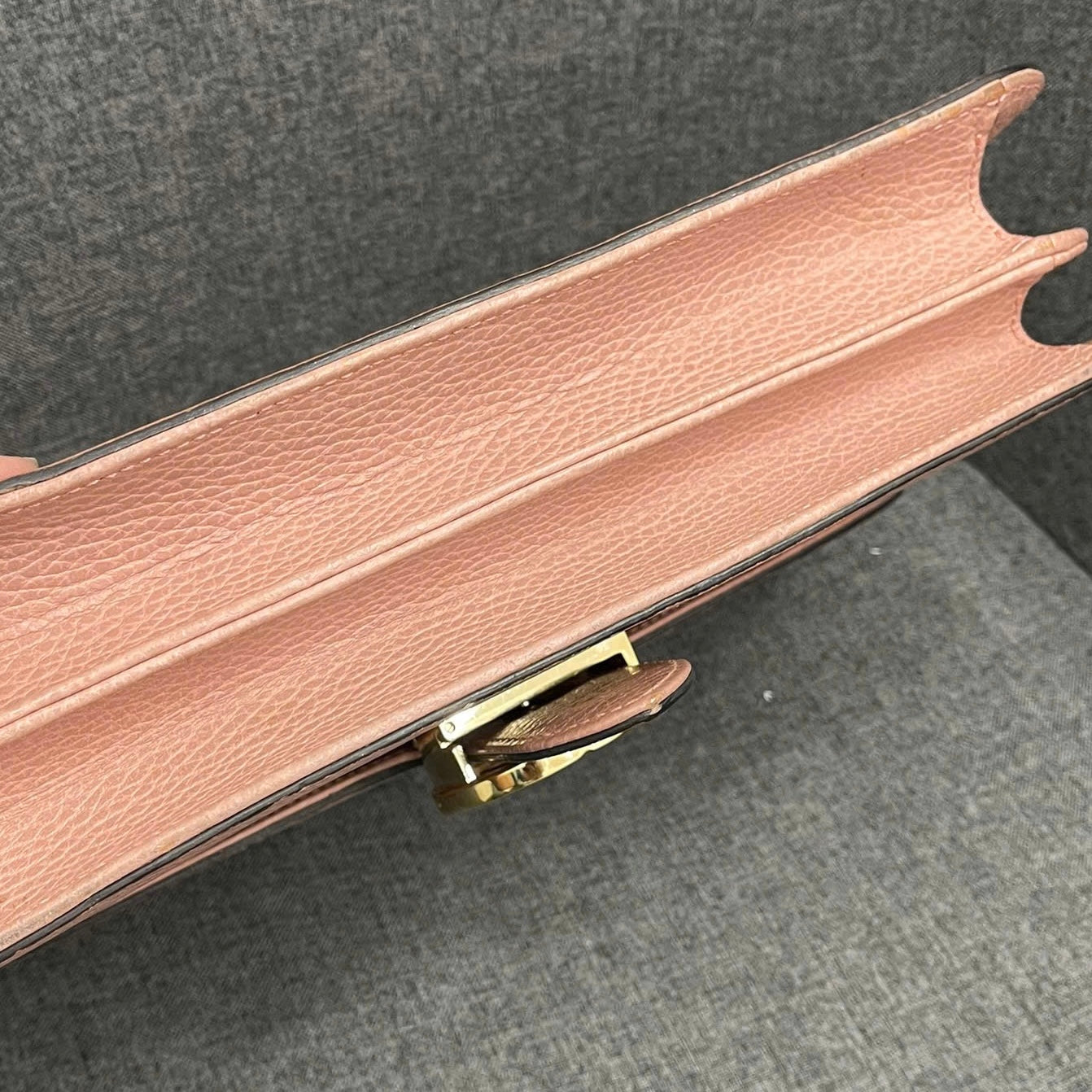 Gucci Dollar Calfskin Small Interlocking G Shoulder Bag Soft Pink