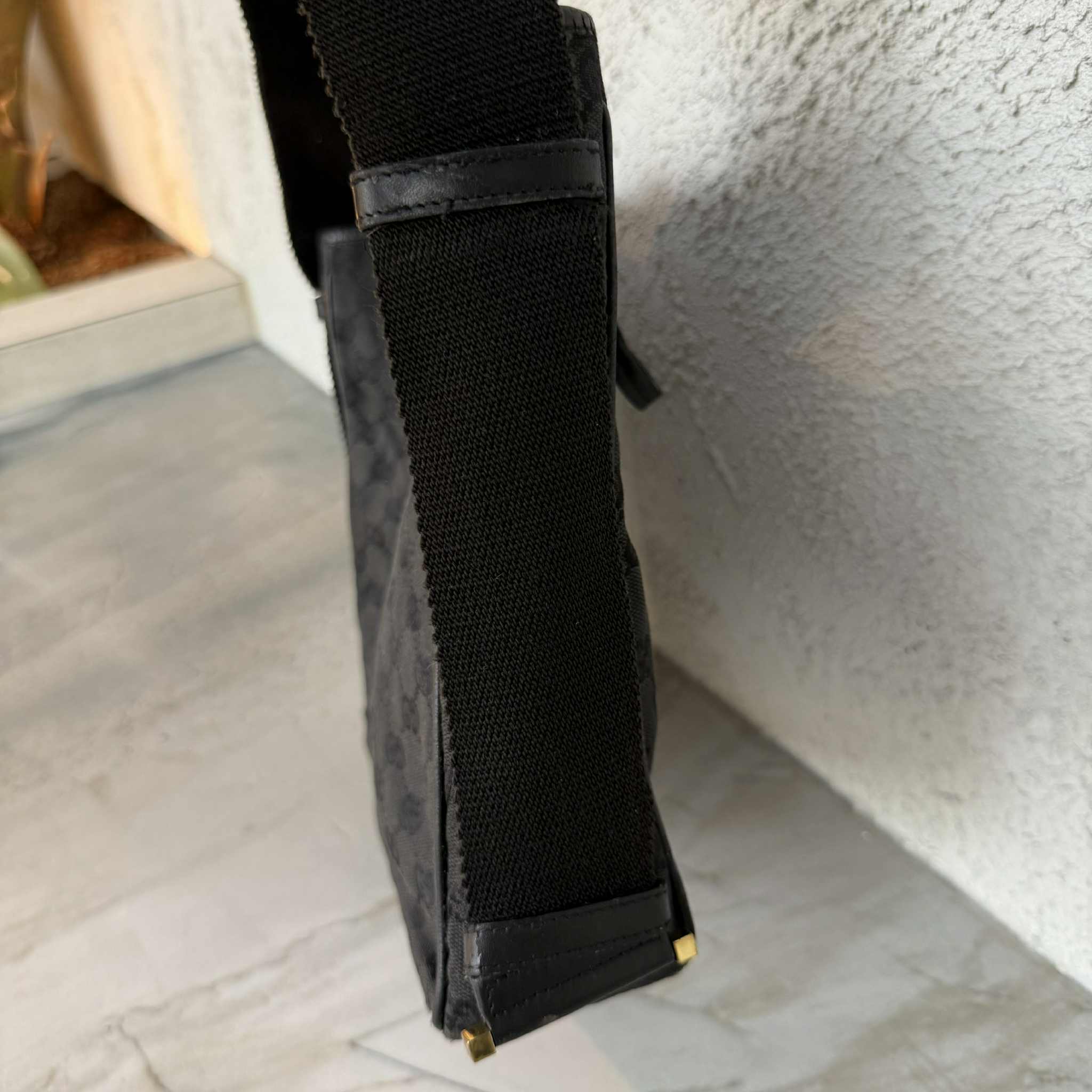 Gucci GG Black Jackie