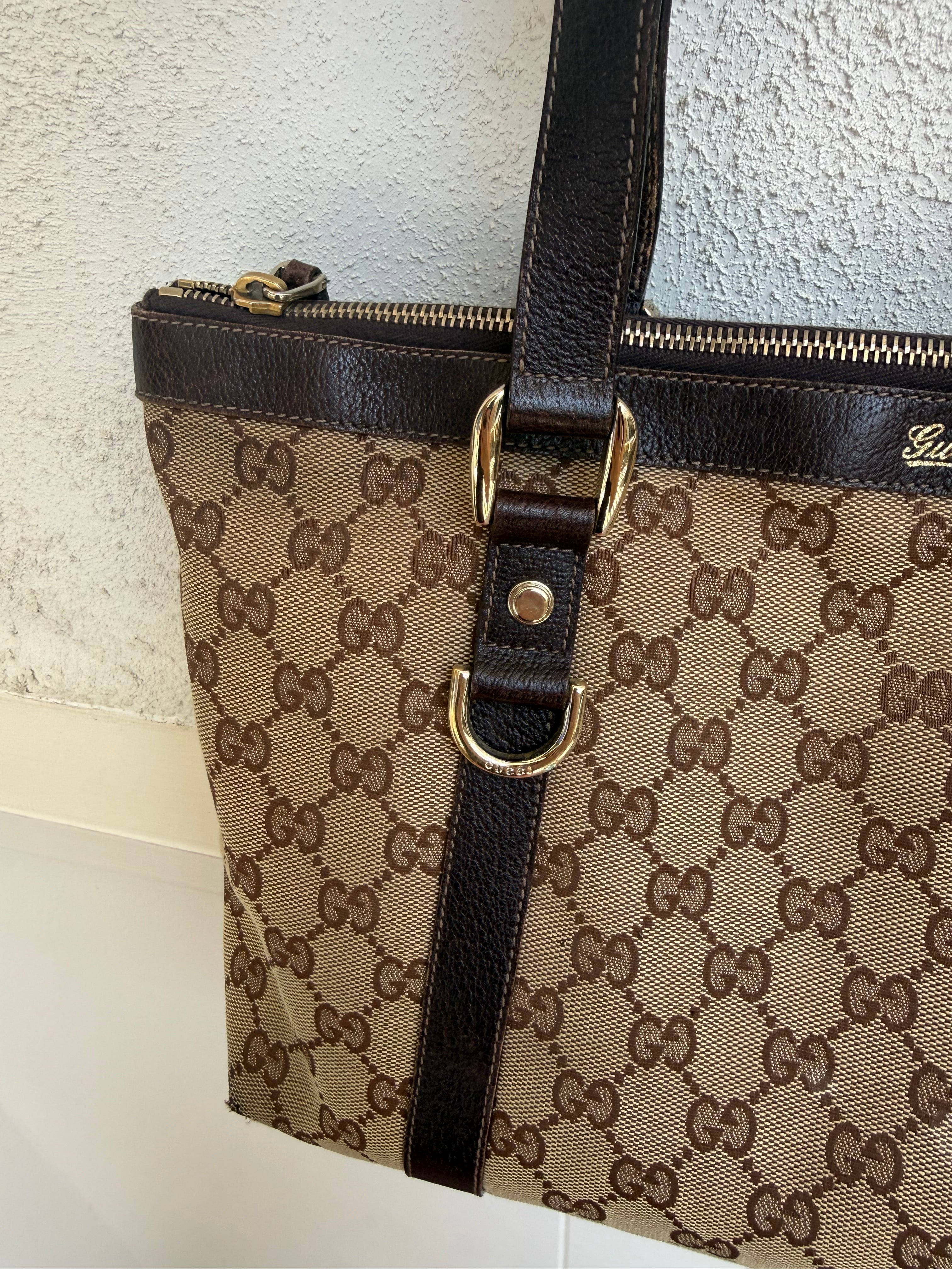 Gucci Brown GG Canvas Abbey