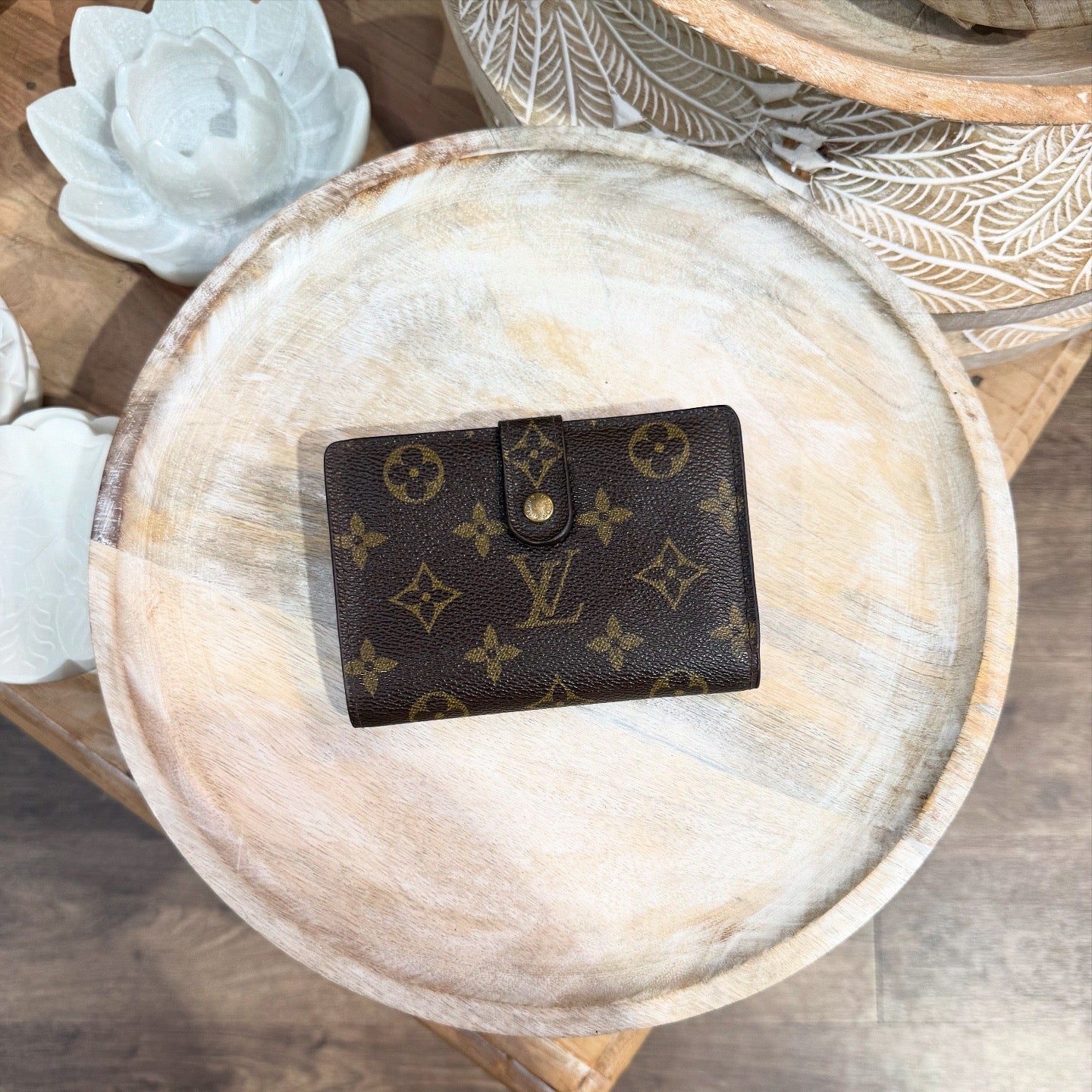 Louis Vuitton Viennois Monogram Bi-fold Wallet