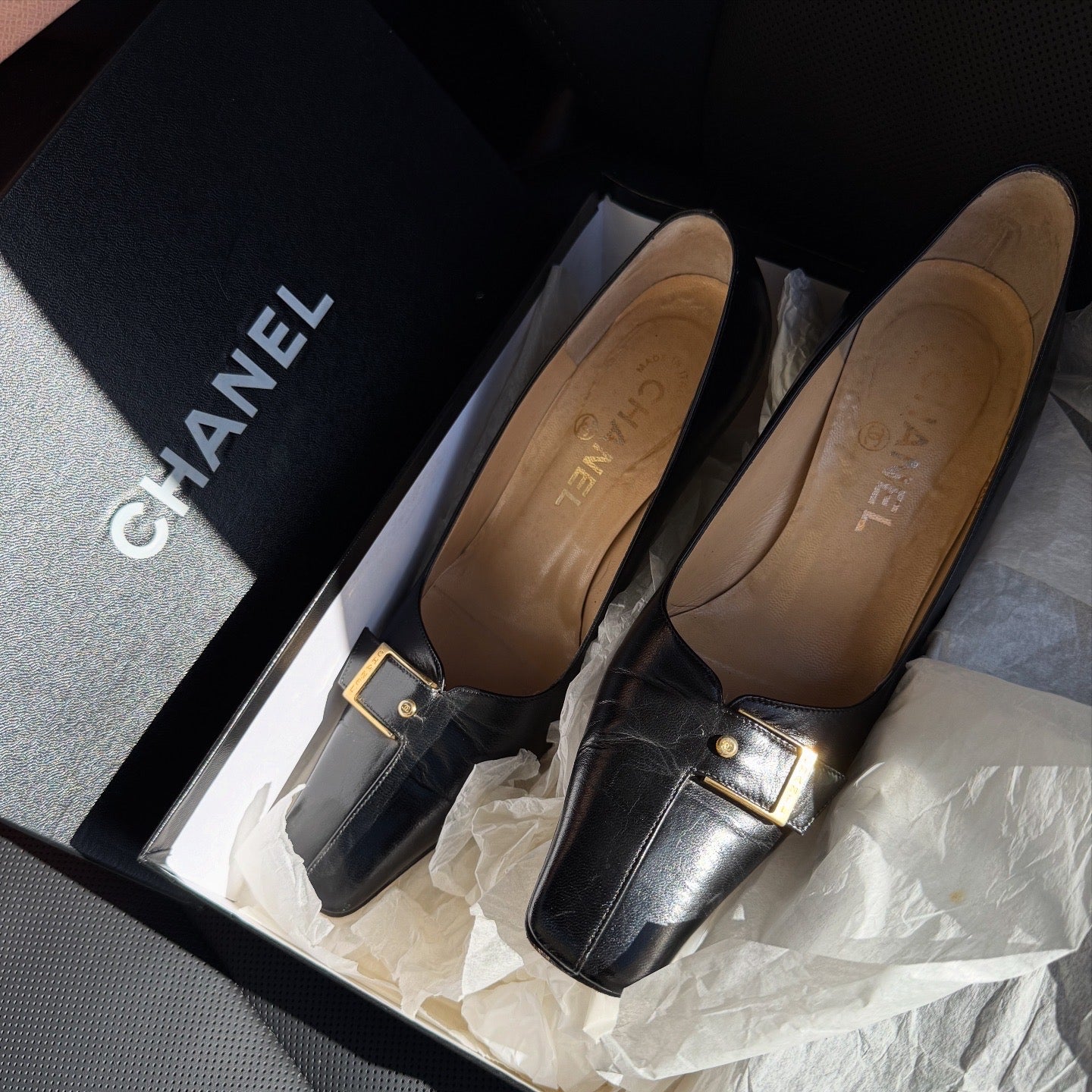 CHANEL Black Leather Buckle Detail Pumps 7cm