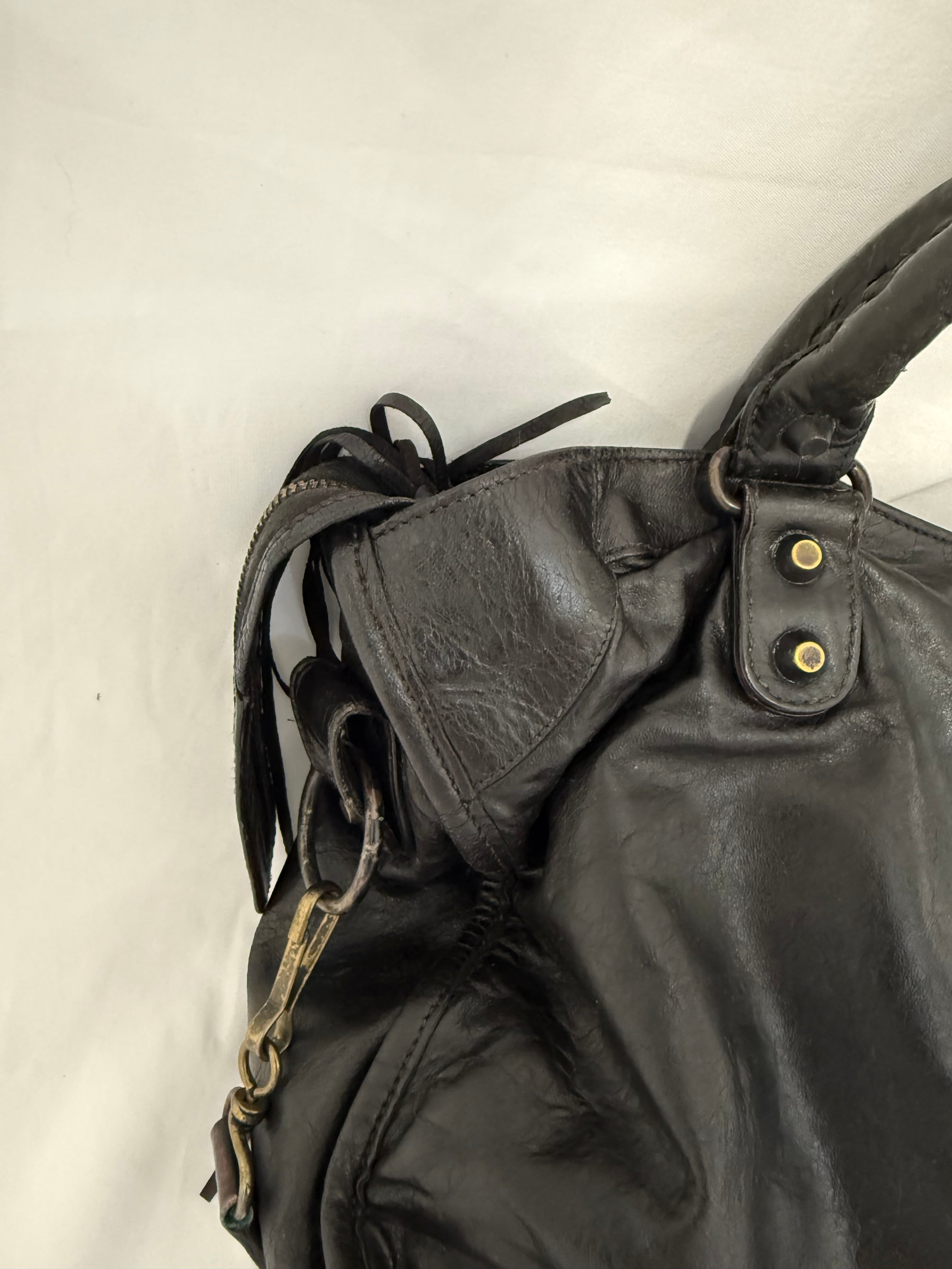 Balenciaga Le City Bag Medium in Black