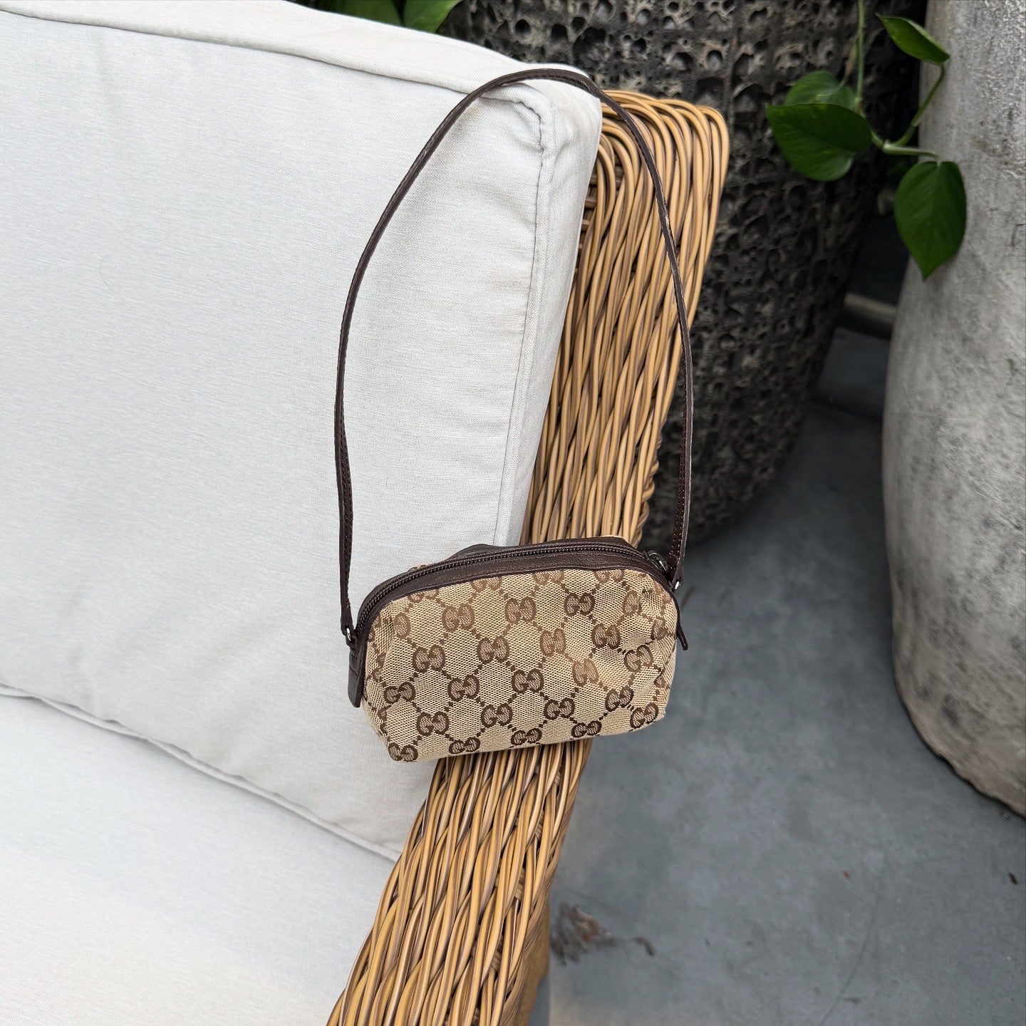 Gucci Pochette GG Canvas Mini