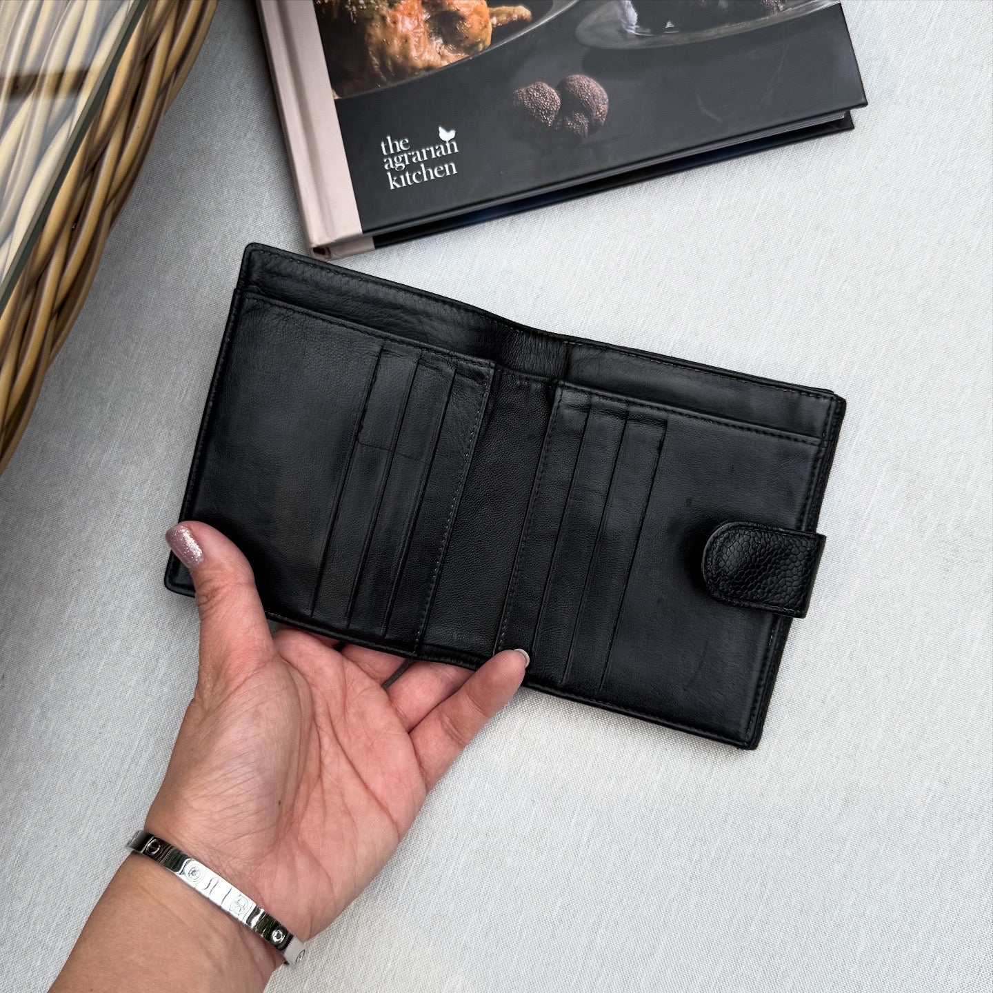 Chanel Coco Mark Bi-fold Wallet Caviar Leather Black