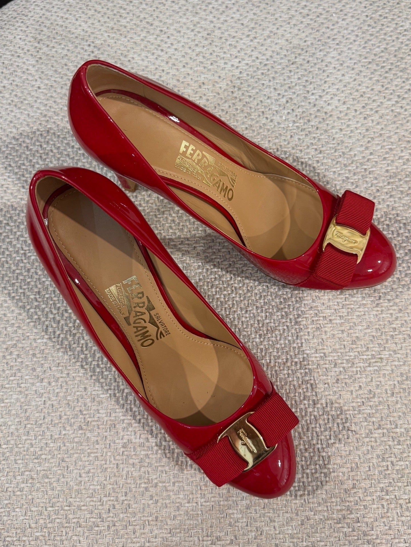 Salvatore Ferragamo Vara Red Leather Heels 9cm