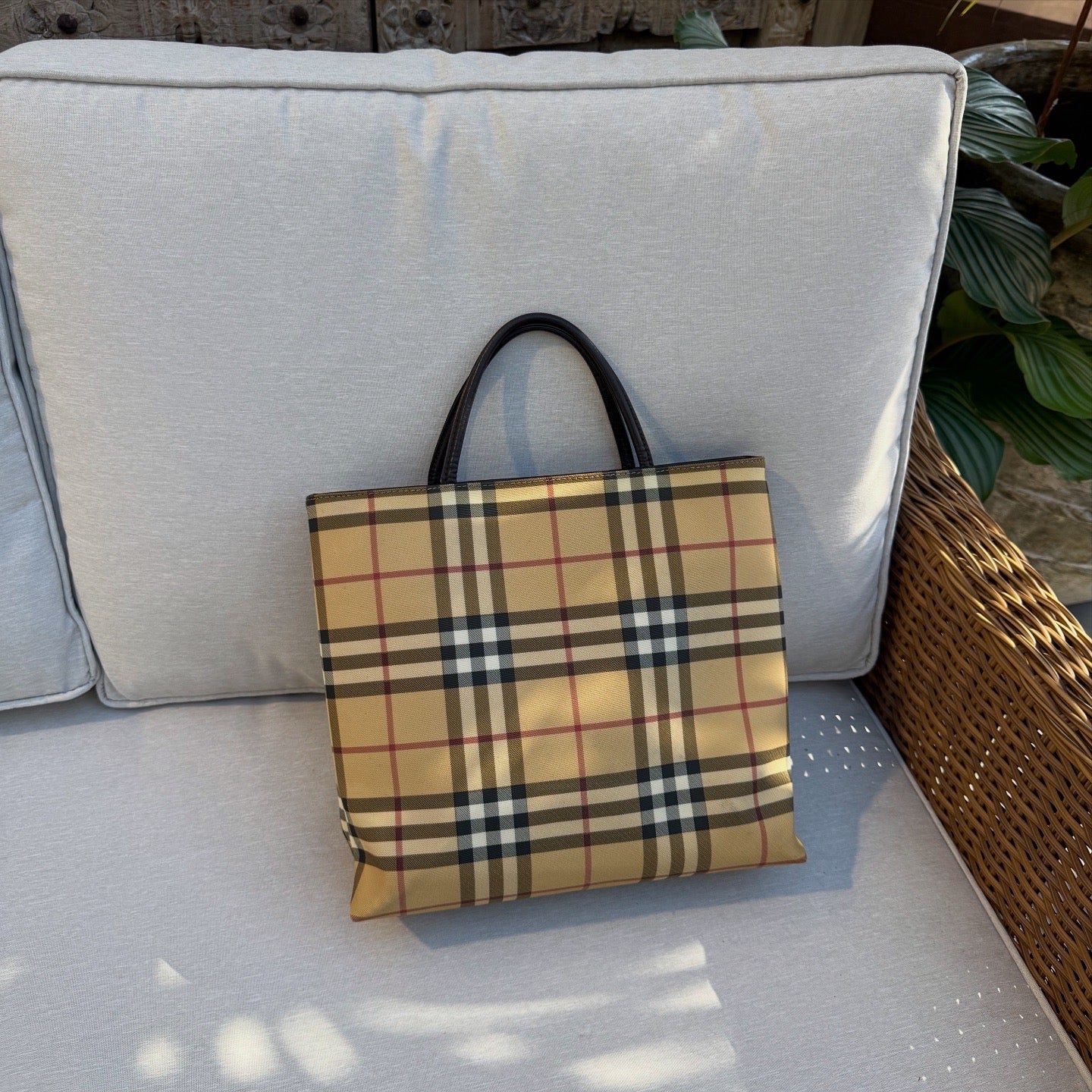 BURBERRY Vintage London Nova Check Tote Bag