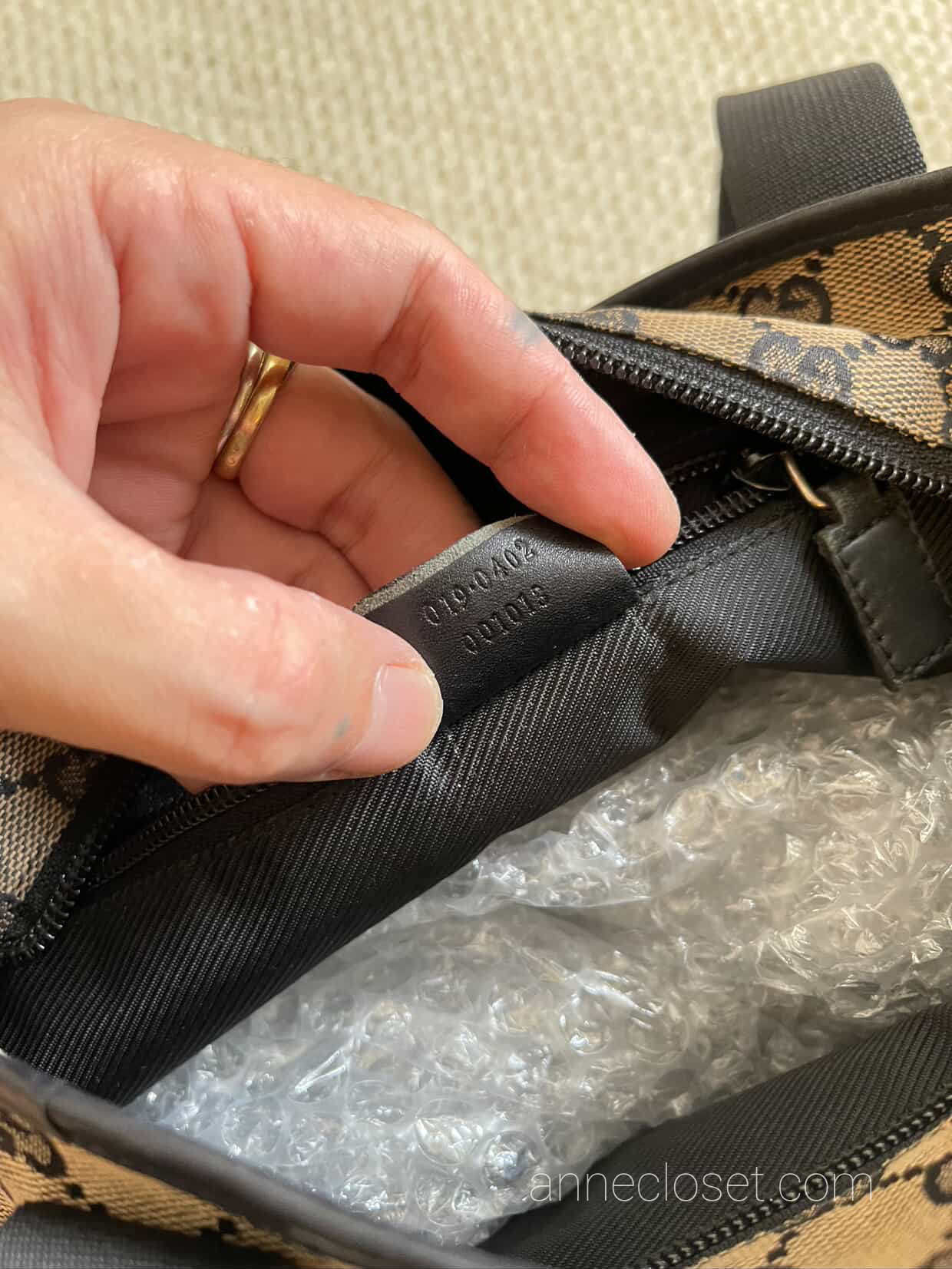 GUCCI GG Canvas Tote Bag