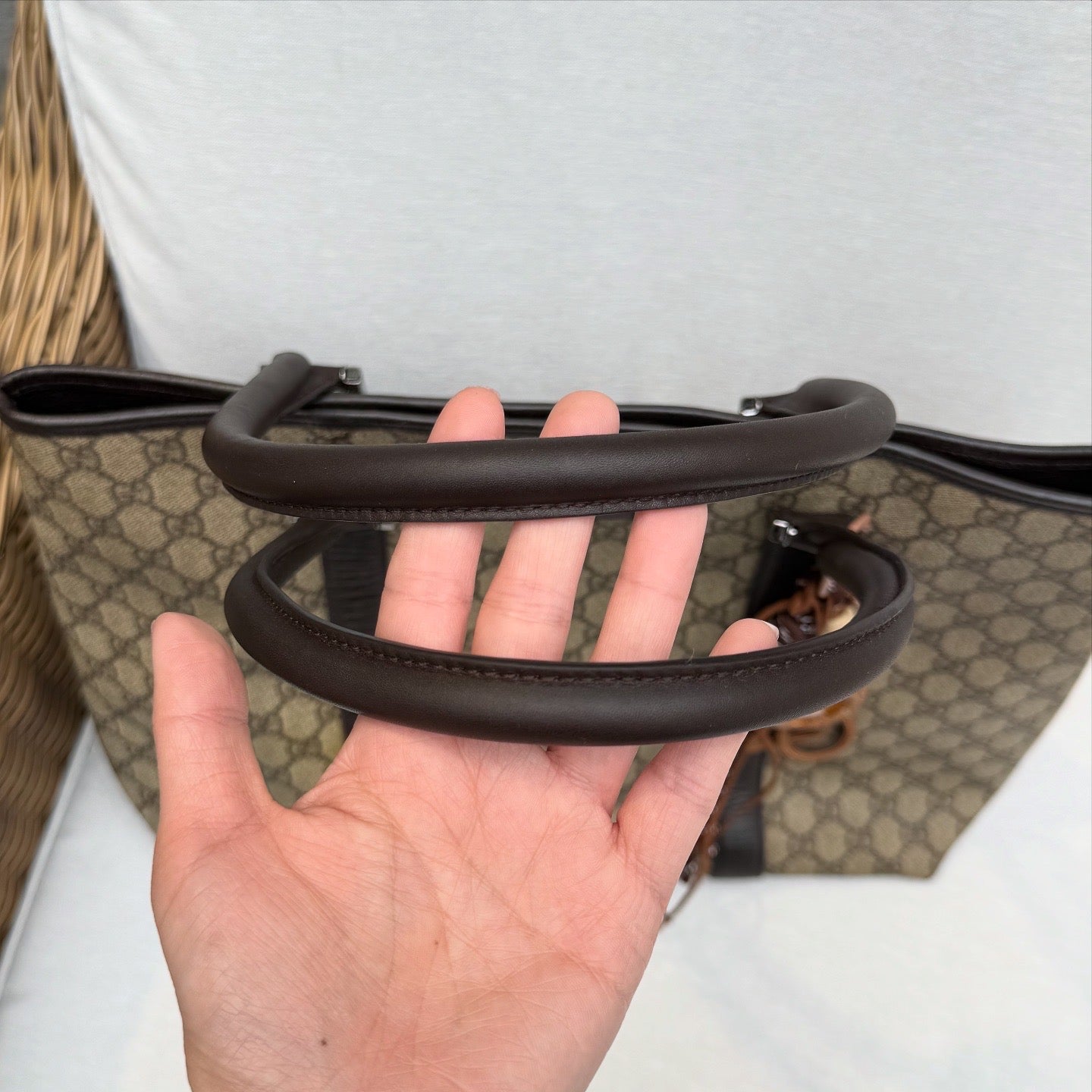 Gucci Medium GG Supreme Joy tote bag