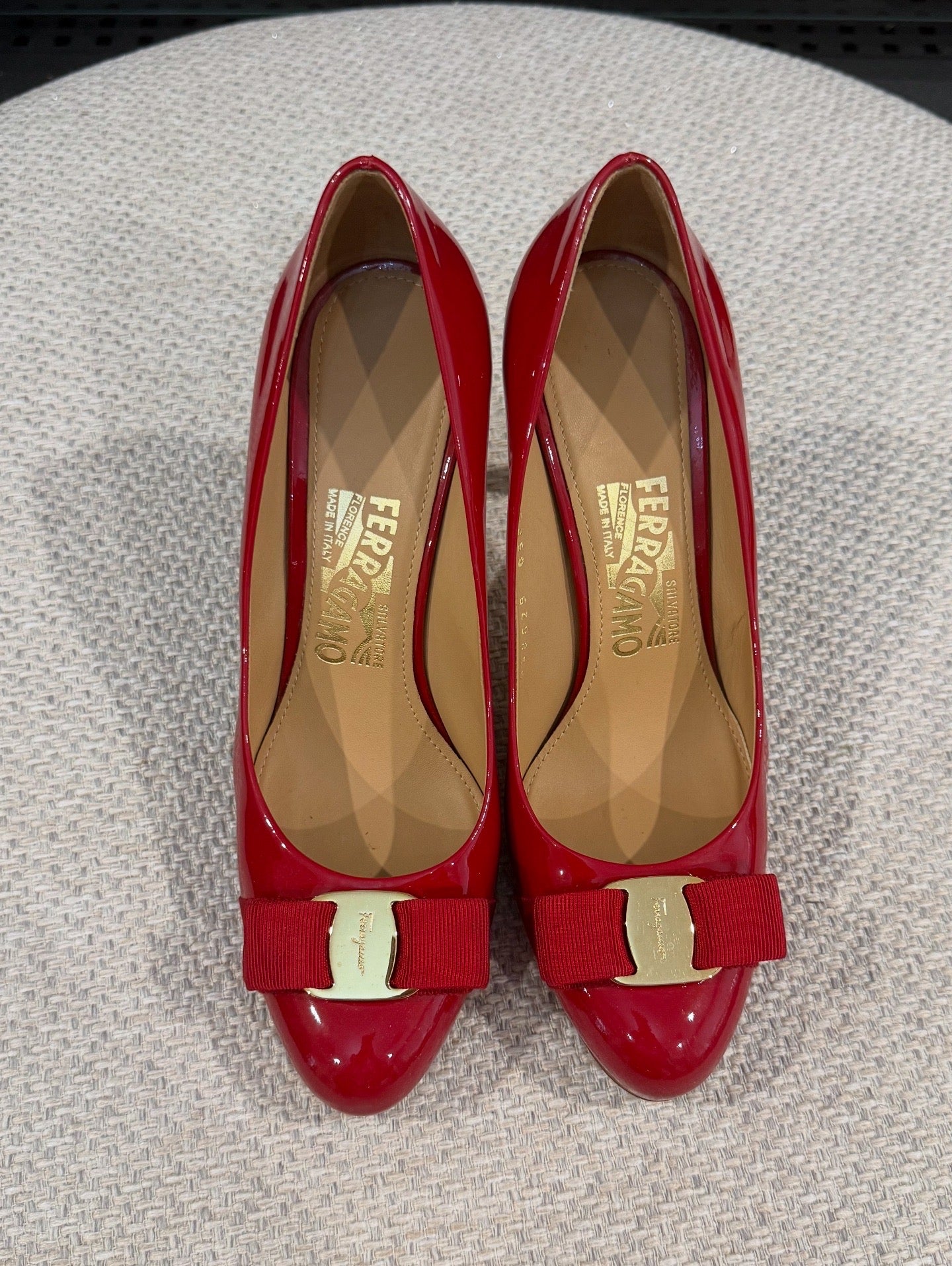 Salvatore Ferragamo Vara Red Leather Heels 9cm