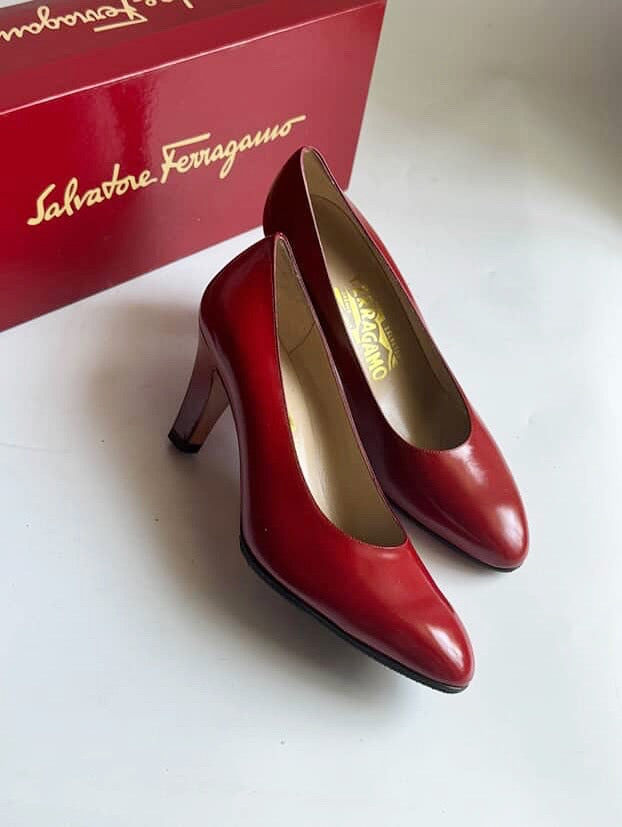 Salvatore Ferragamo Red Leather Heels 7cm