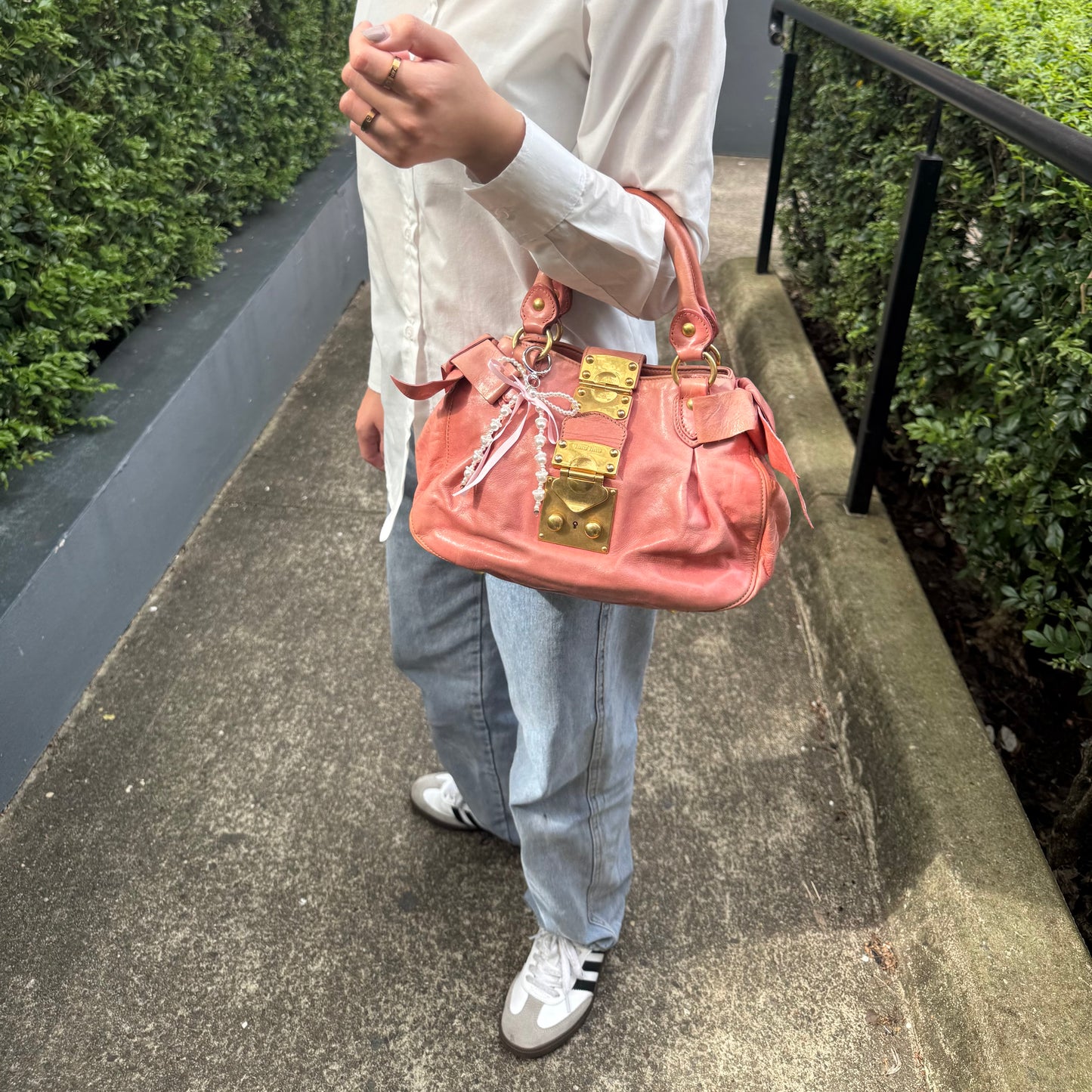 Miu Miu Vitello Lux Handbag Leather Pink Side Ribbon