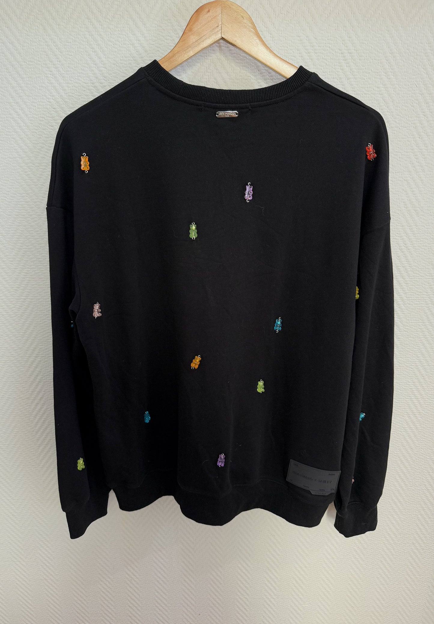 13De Marzo Gummy Bears Cover Sweater Black