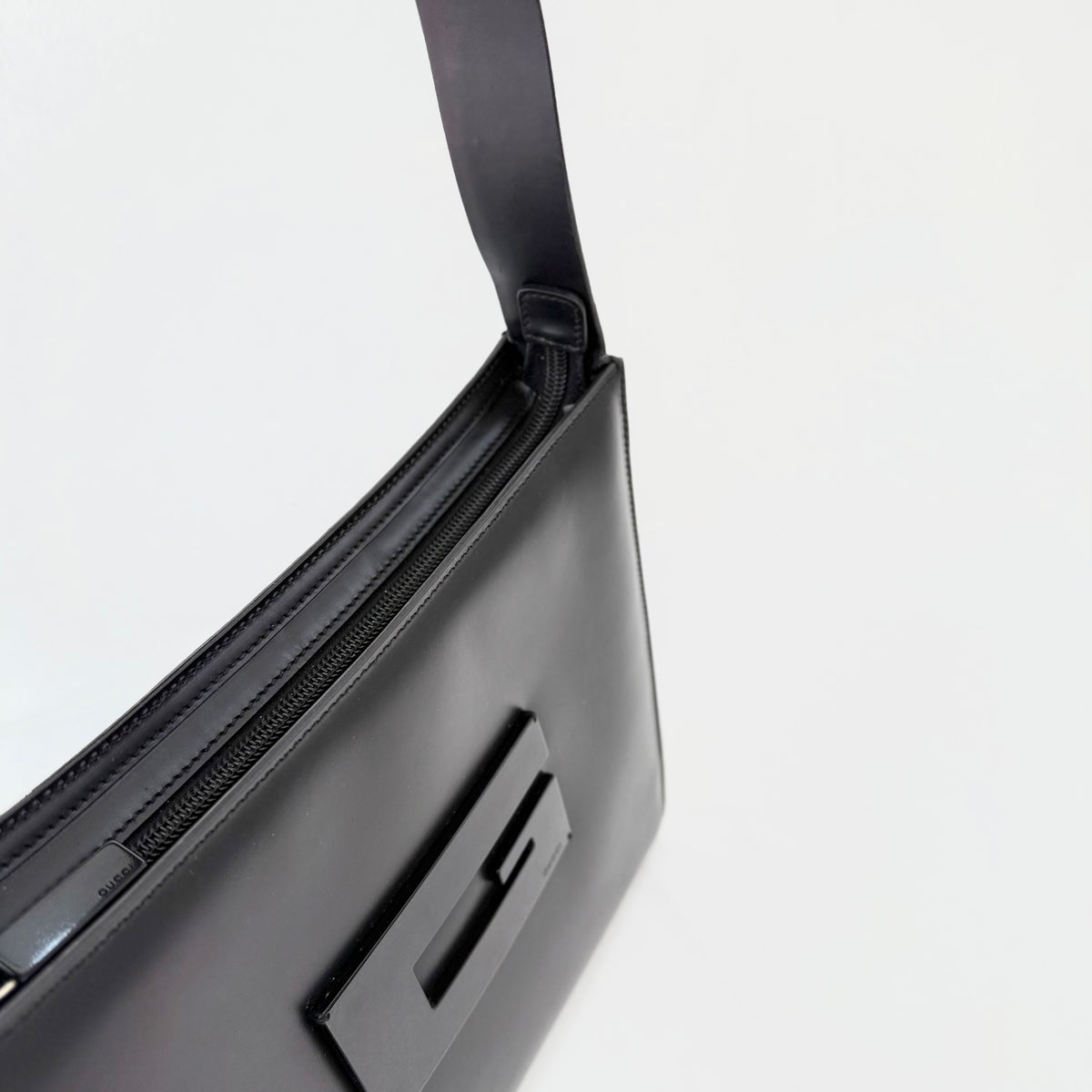 Gucci Tom Ford Black Leather G Logo Shoulder Bag
