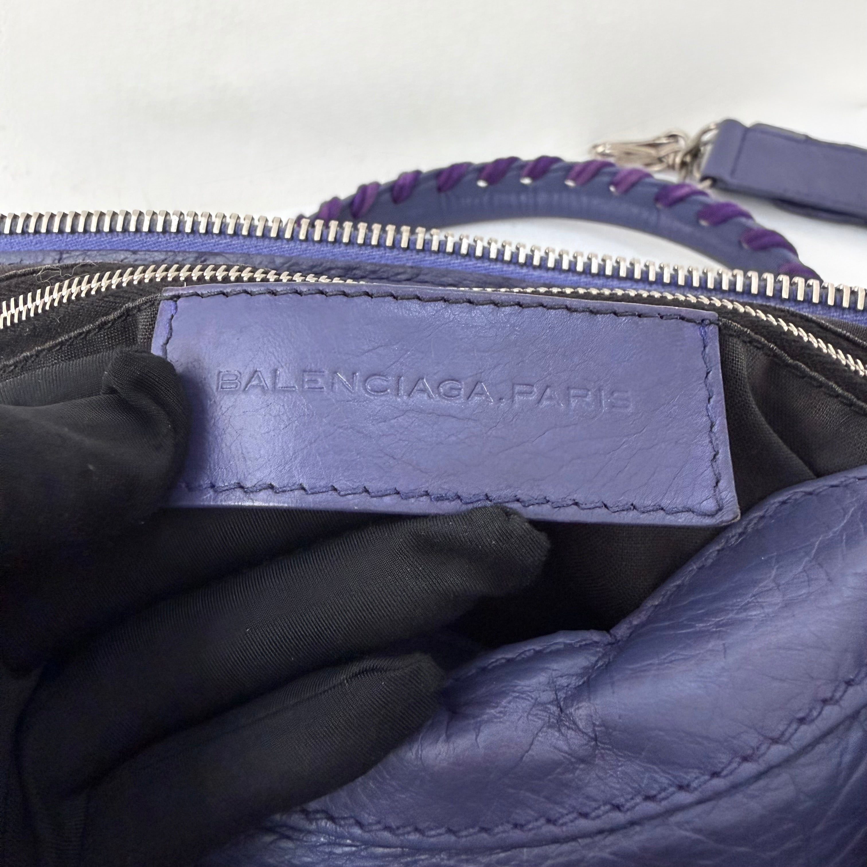Balenciaga City Giant Studs Bag Leather Medium