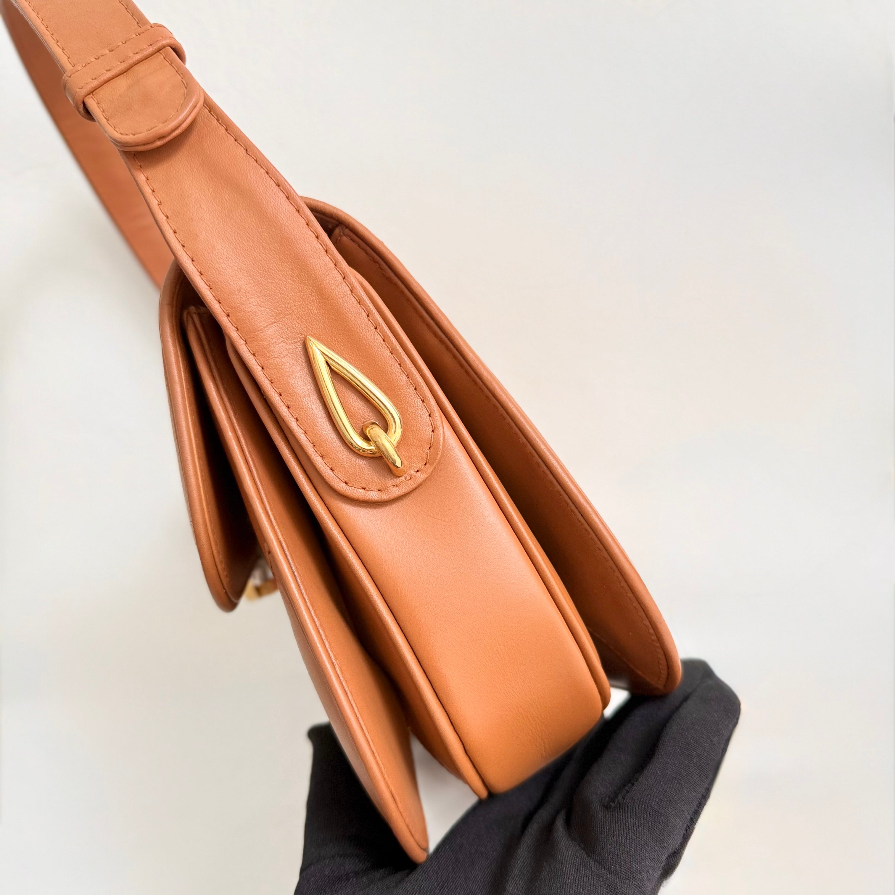 Gucci Vintage Brown Leather Bag