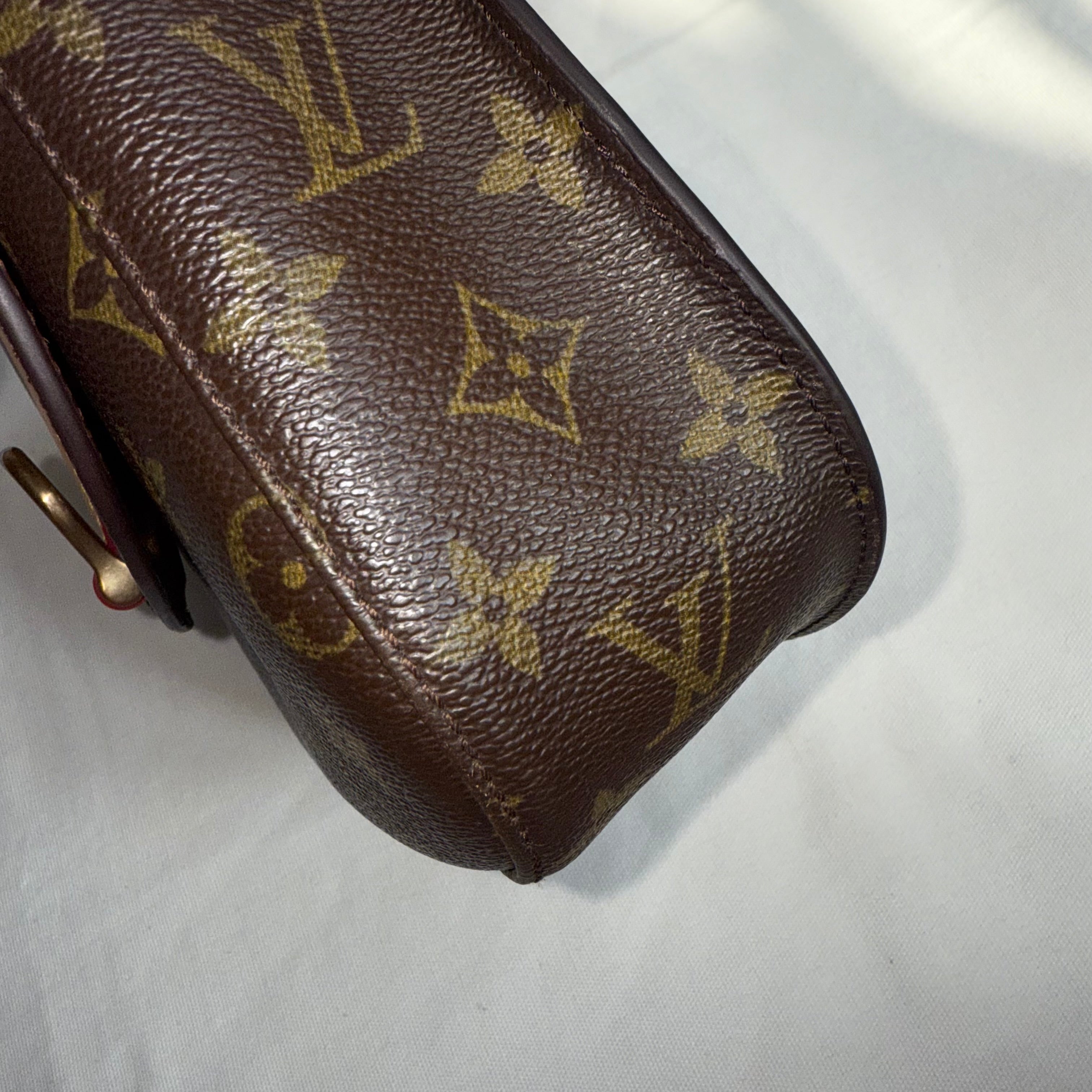 Louis Vuitton St. Cloud Monogram
