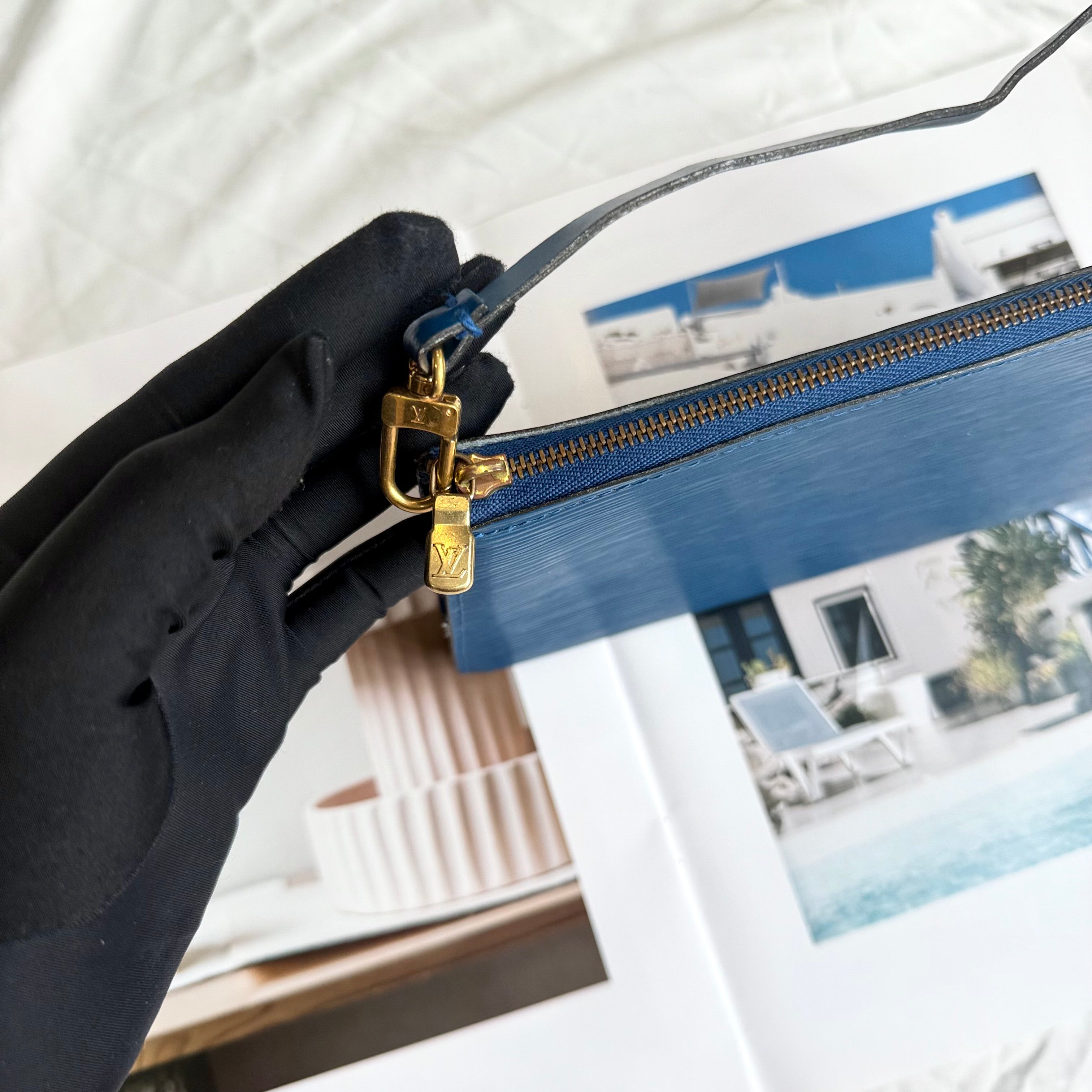 Louis Vuitton Pochette Accessories Blue Epi