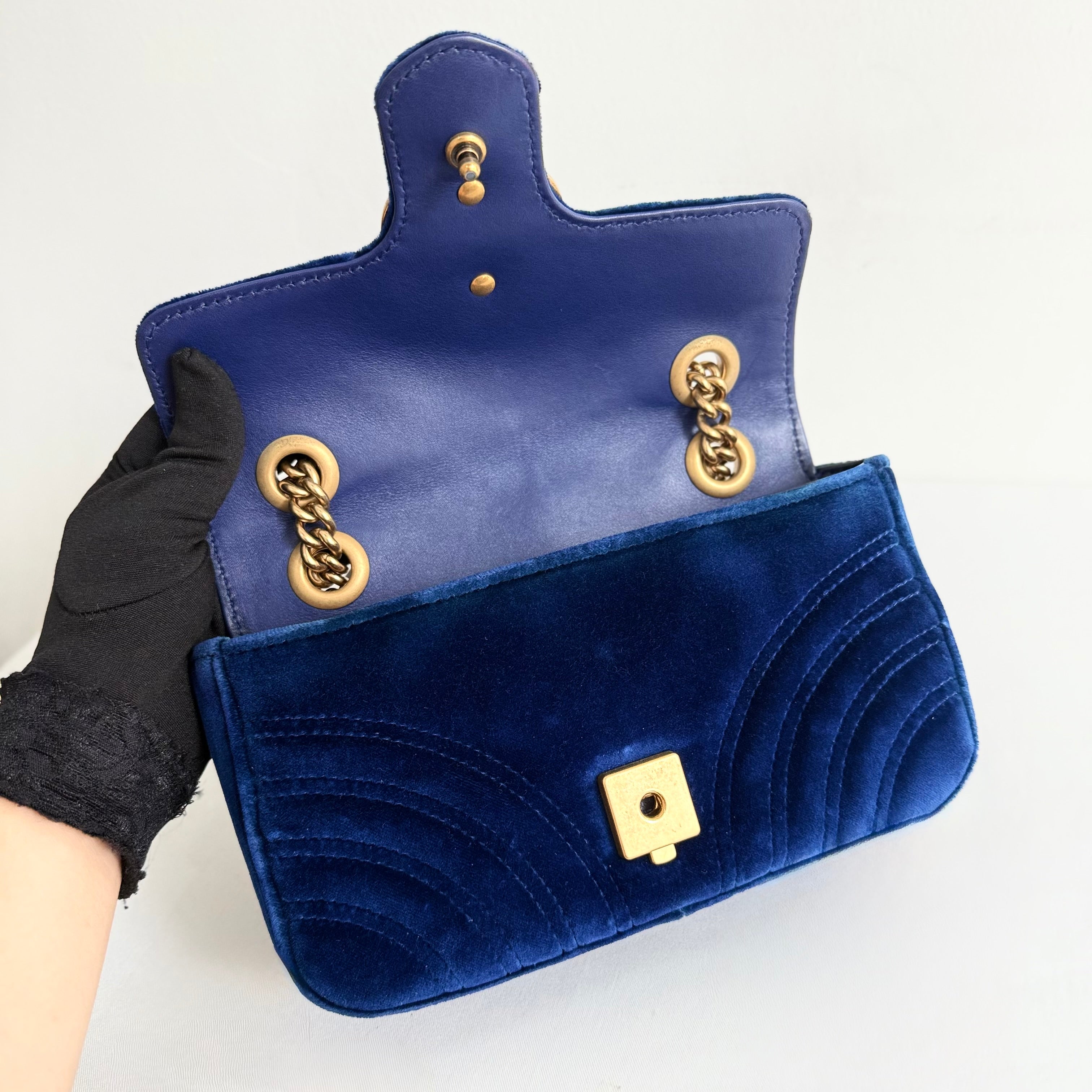 Gucci Marmont Velvet Small Shoulder Bag