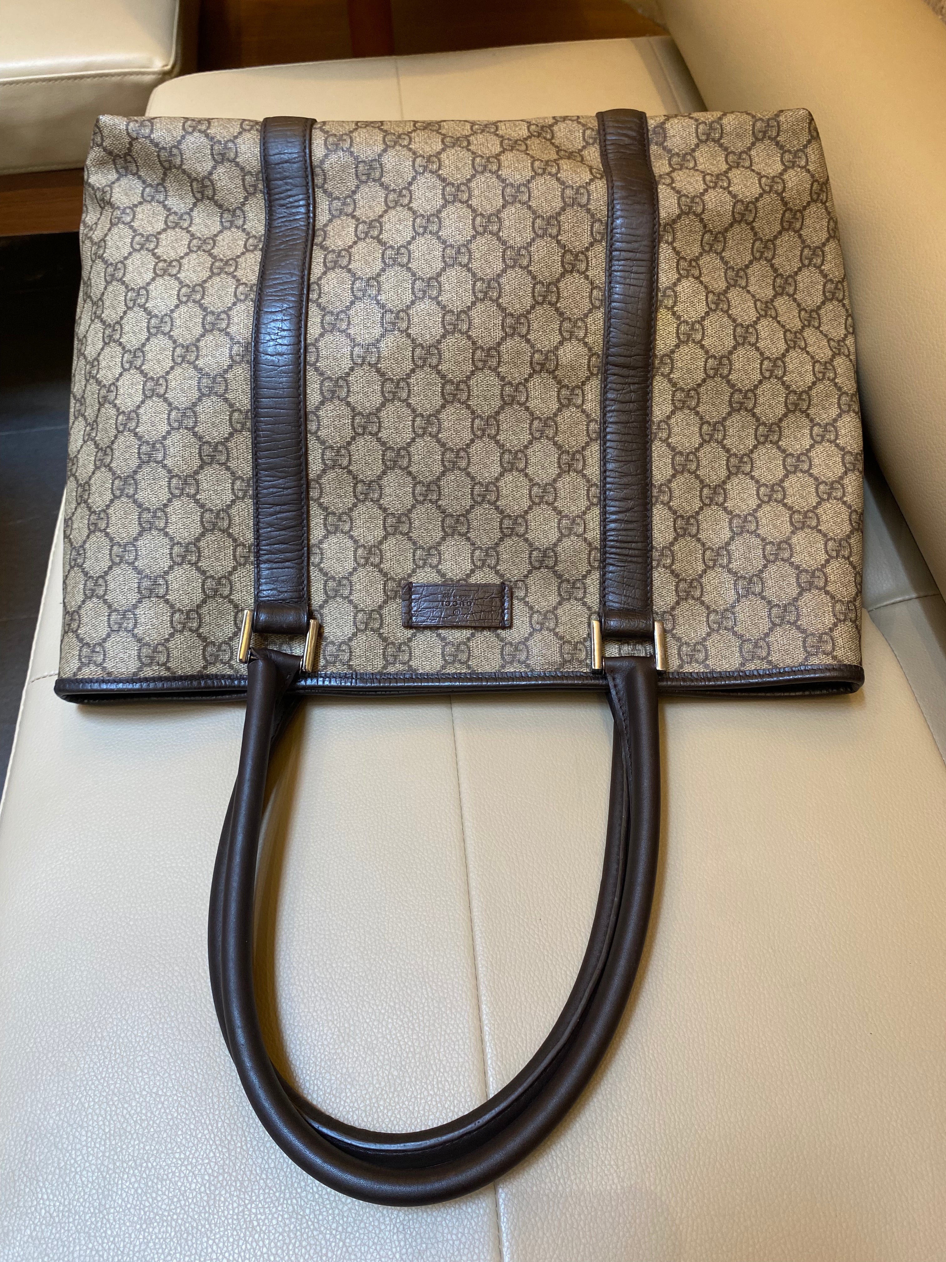 Gucci Medium GG Supreme Joy tote bag