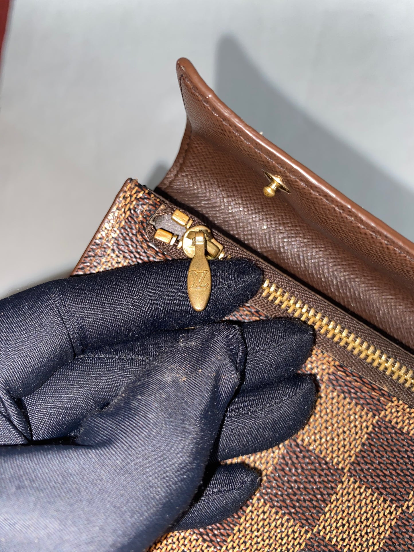 Louis Vuitton Portefeuille Accordion Long Chain Wallet Damier Ebene