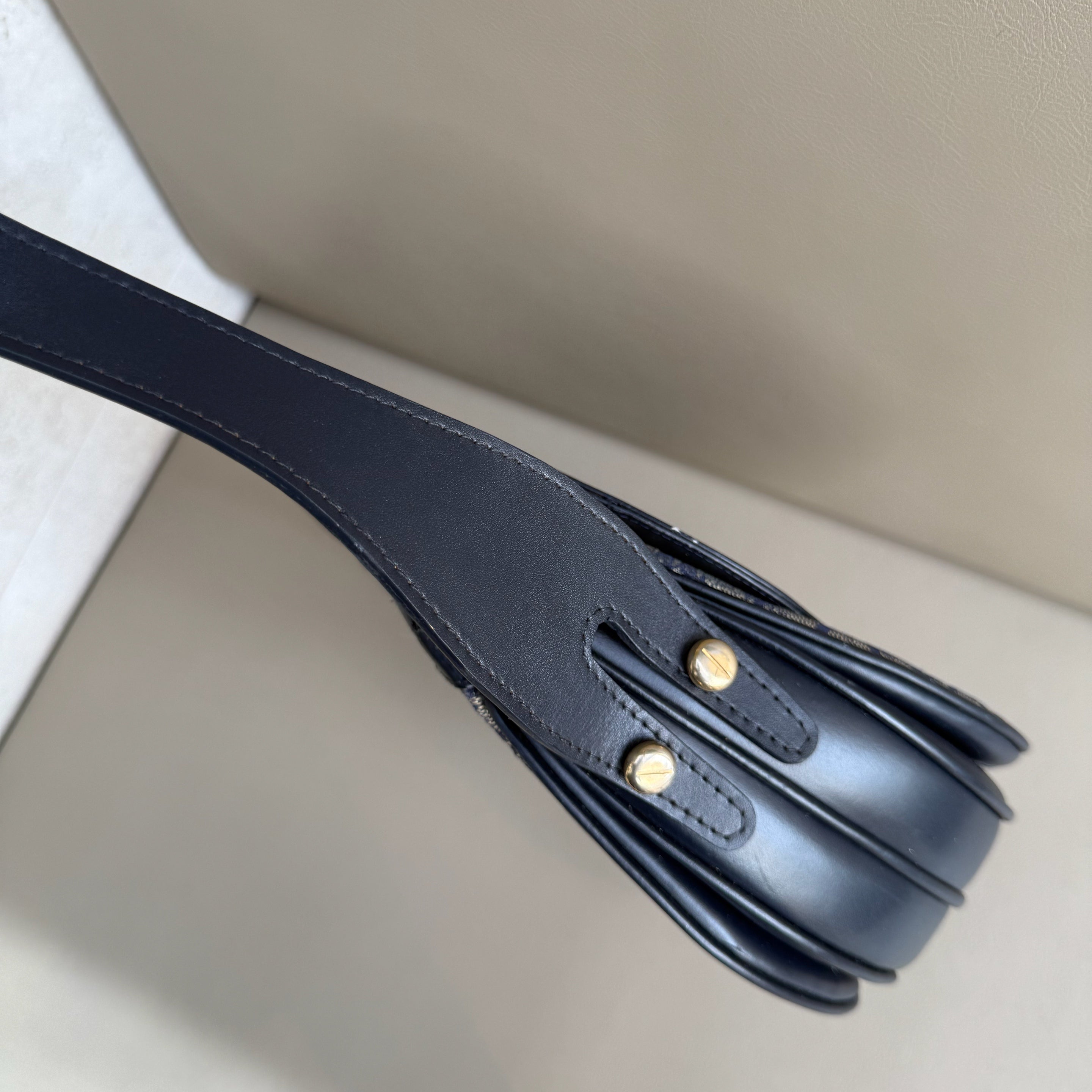 (WISE) CELINE C Sulky Shoulder Bag Canvas Navy