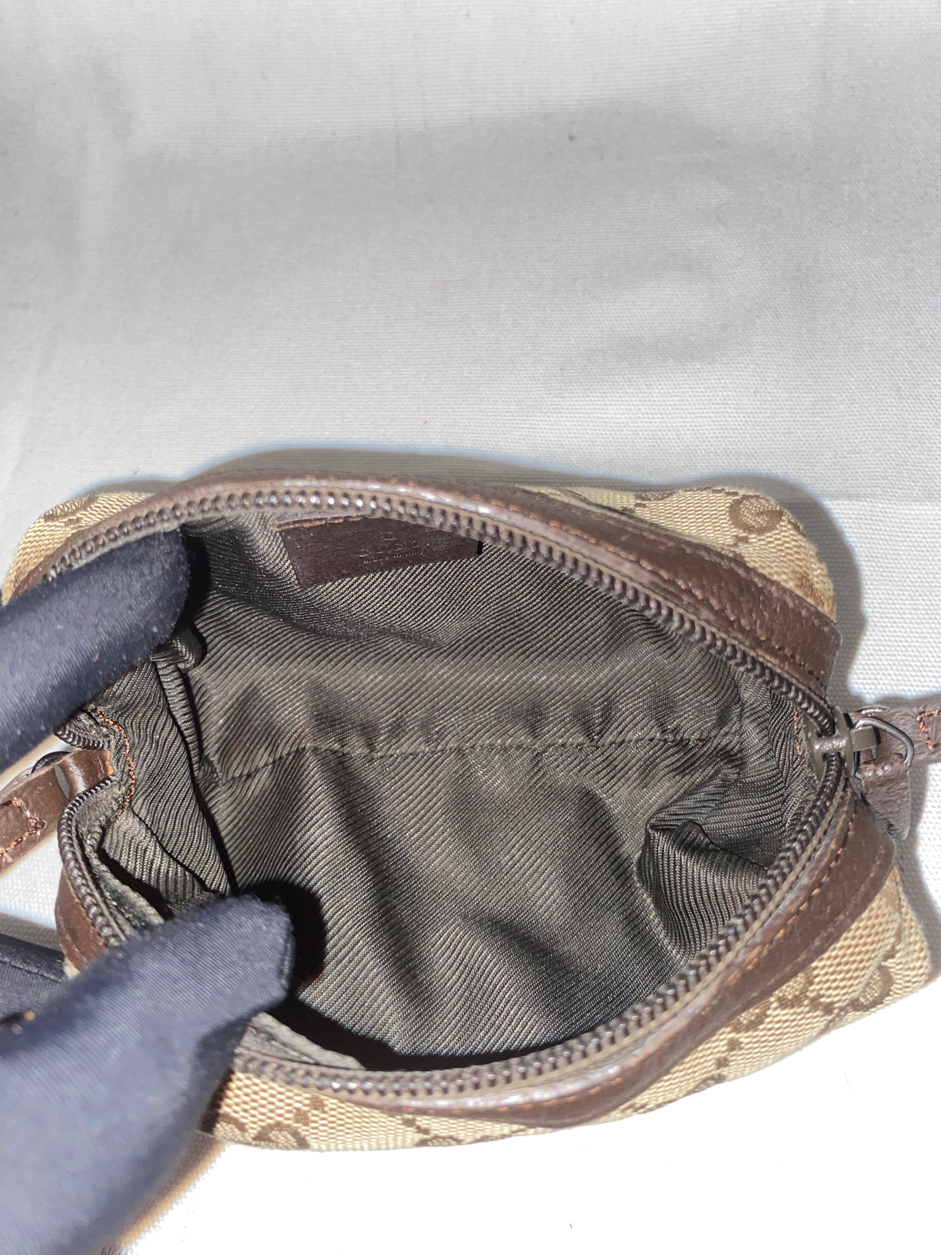 Gucci Pochette GG Canvas Mini