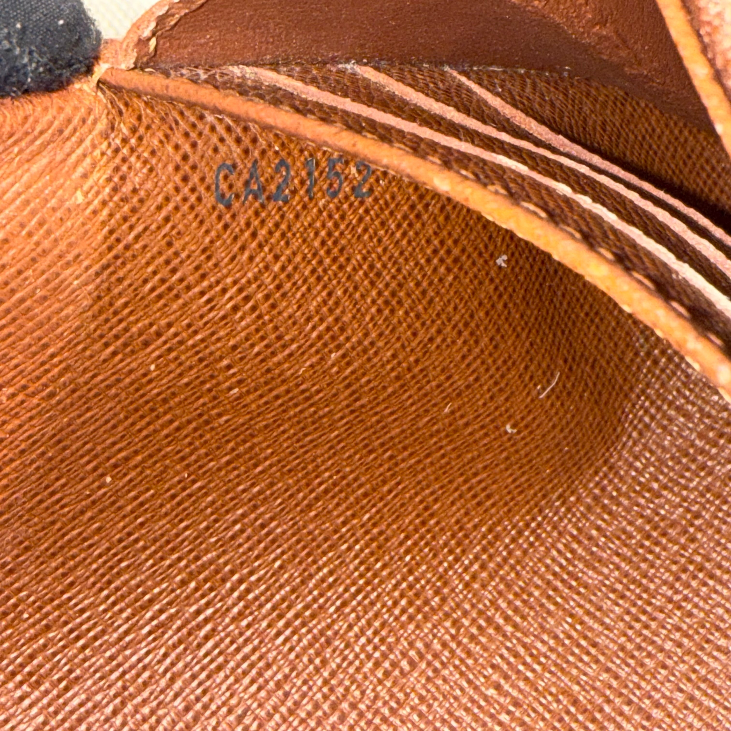 Louis Vuitton Monogram Sarah Long Wallet