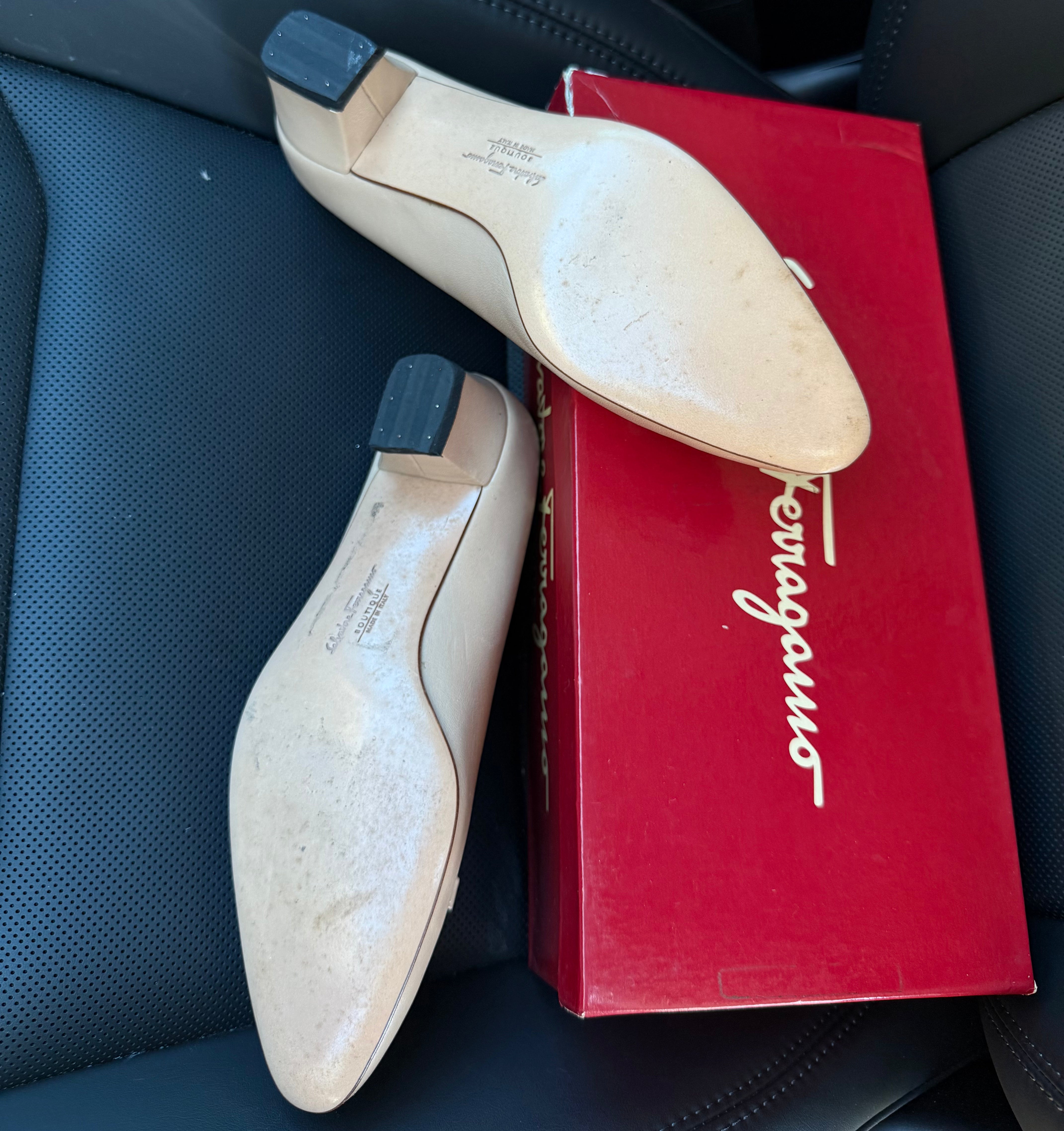 Salvatore Ferragamo Beige Leather Pumps 6cm