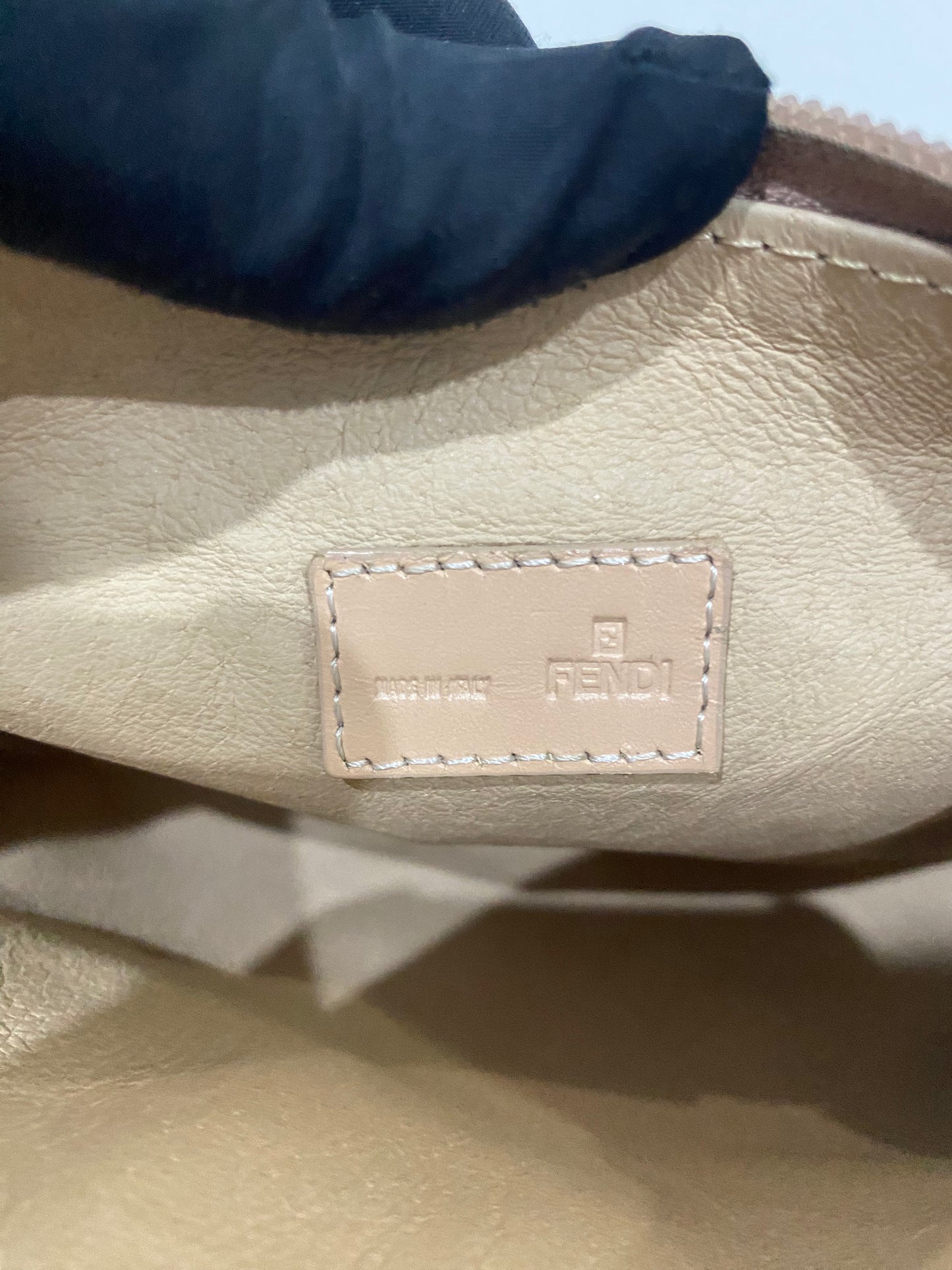 FENDI Zucca Pochette in Pink