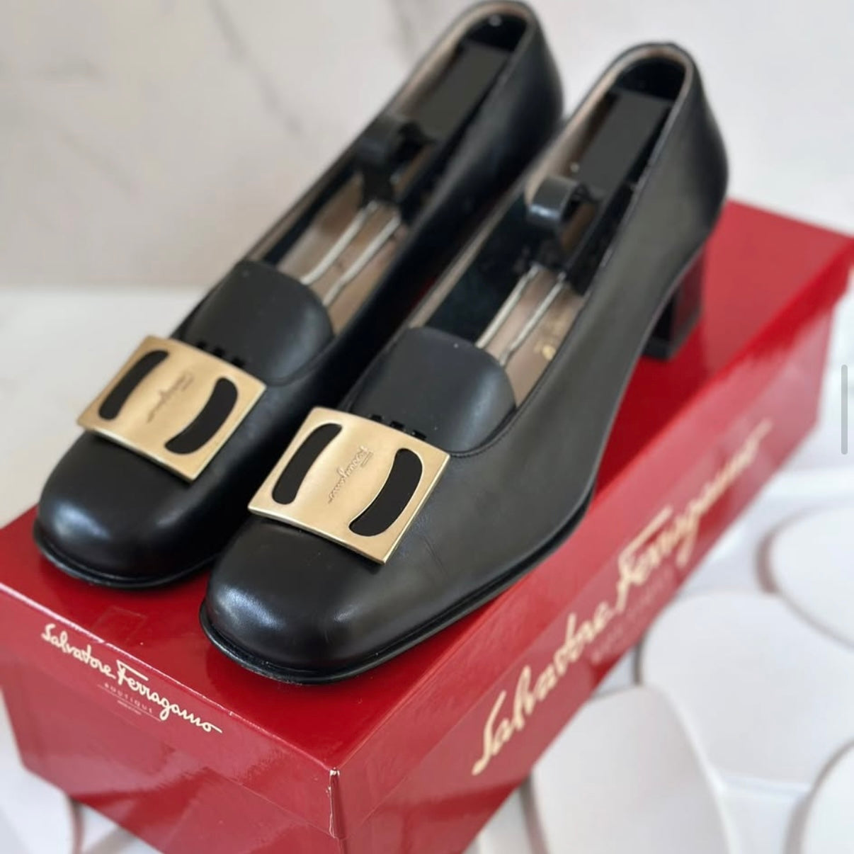 Salvatore Ferragamo Varaplate Black Leather Heels 4cm