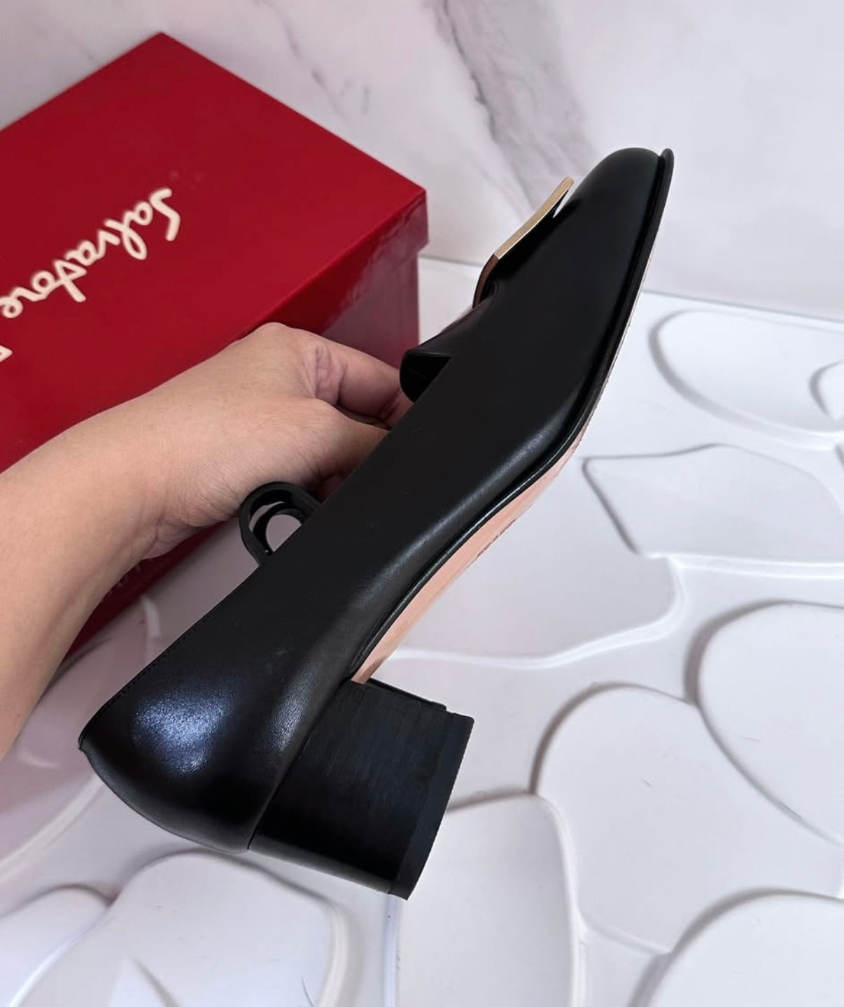 Salvatore Ferragamo Varaplate Black Leather Heels 4cm