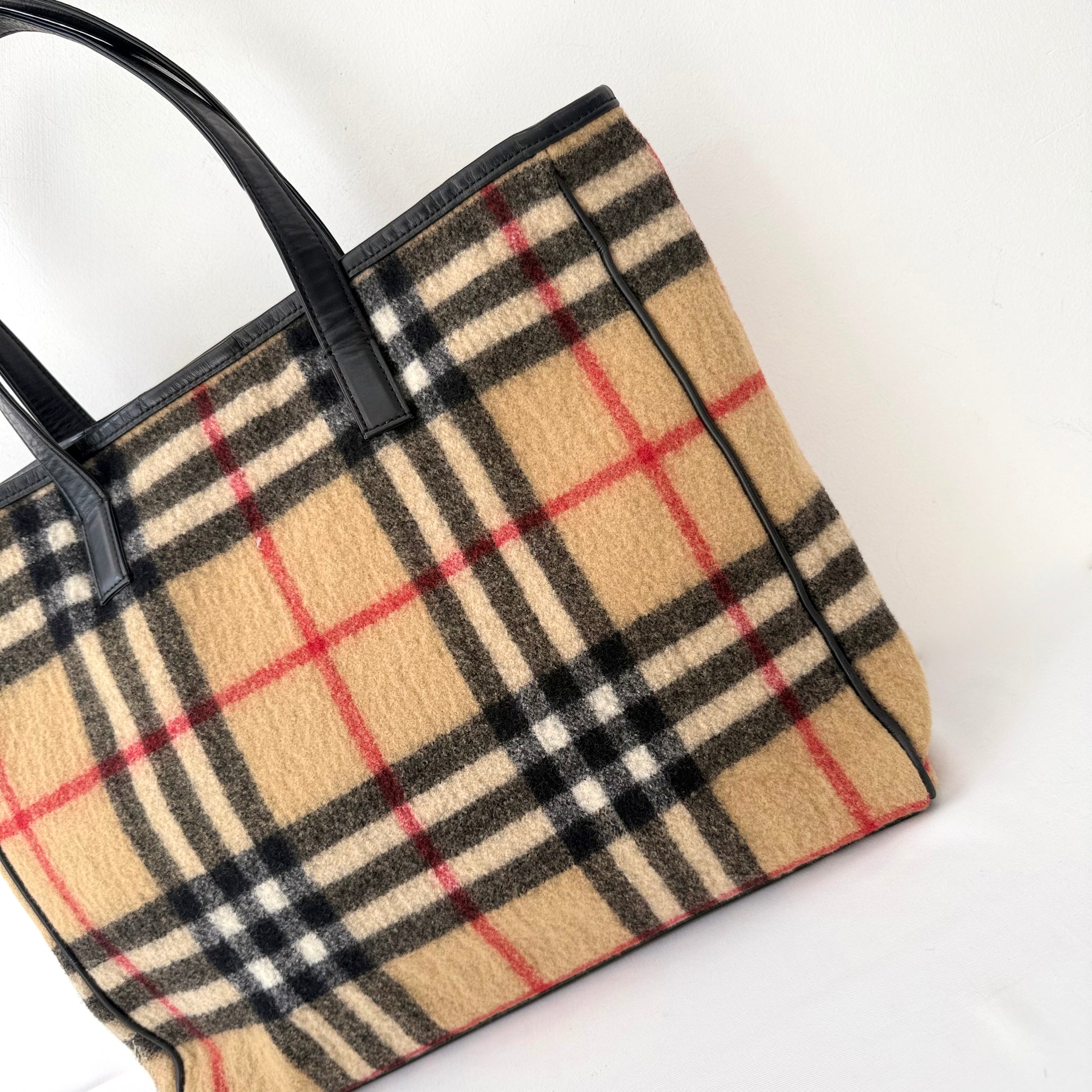 BURBERRY Nova Check Wool Beige Shoulder Bag