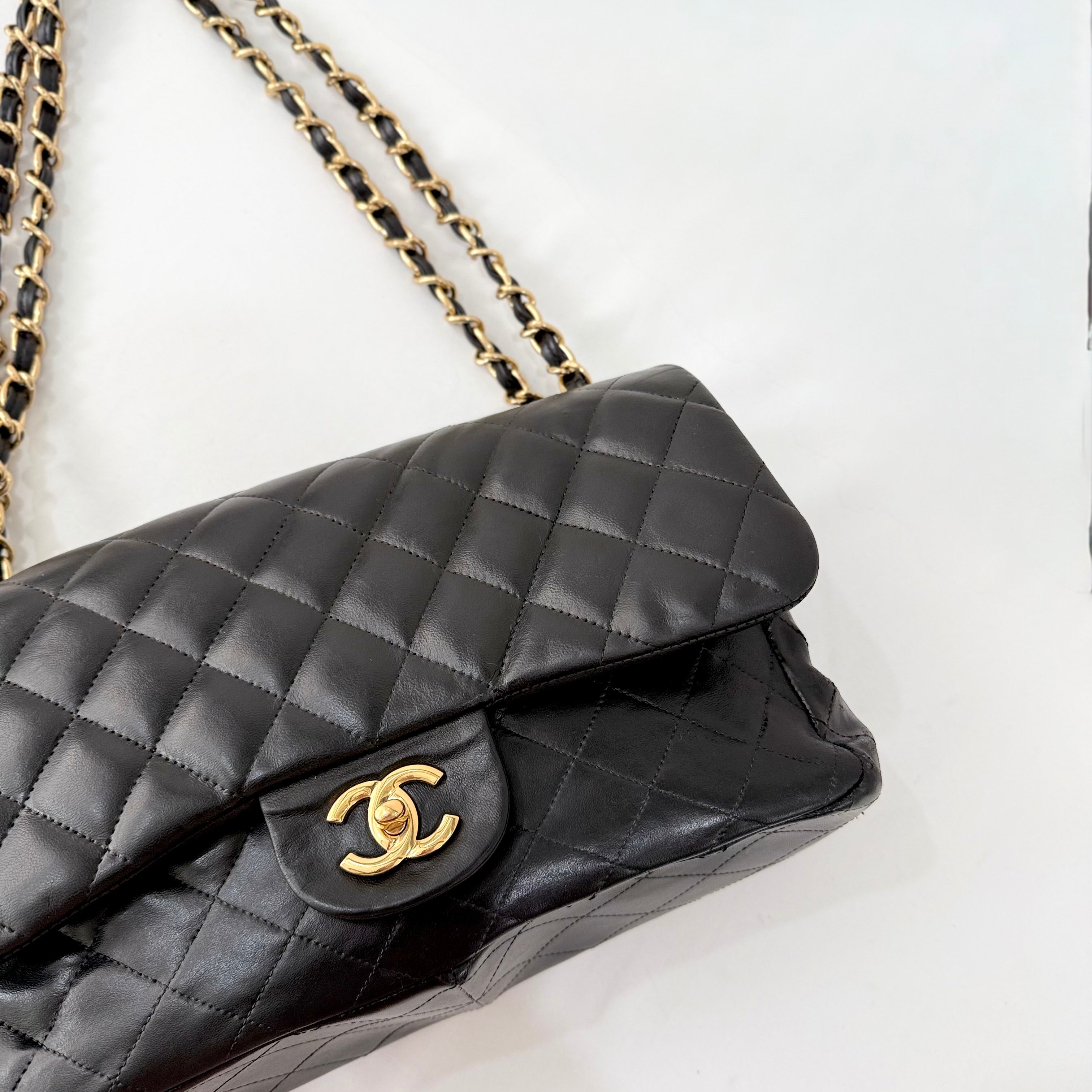 Chanel Classic Double Flap Medium