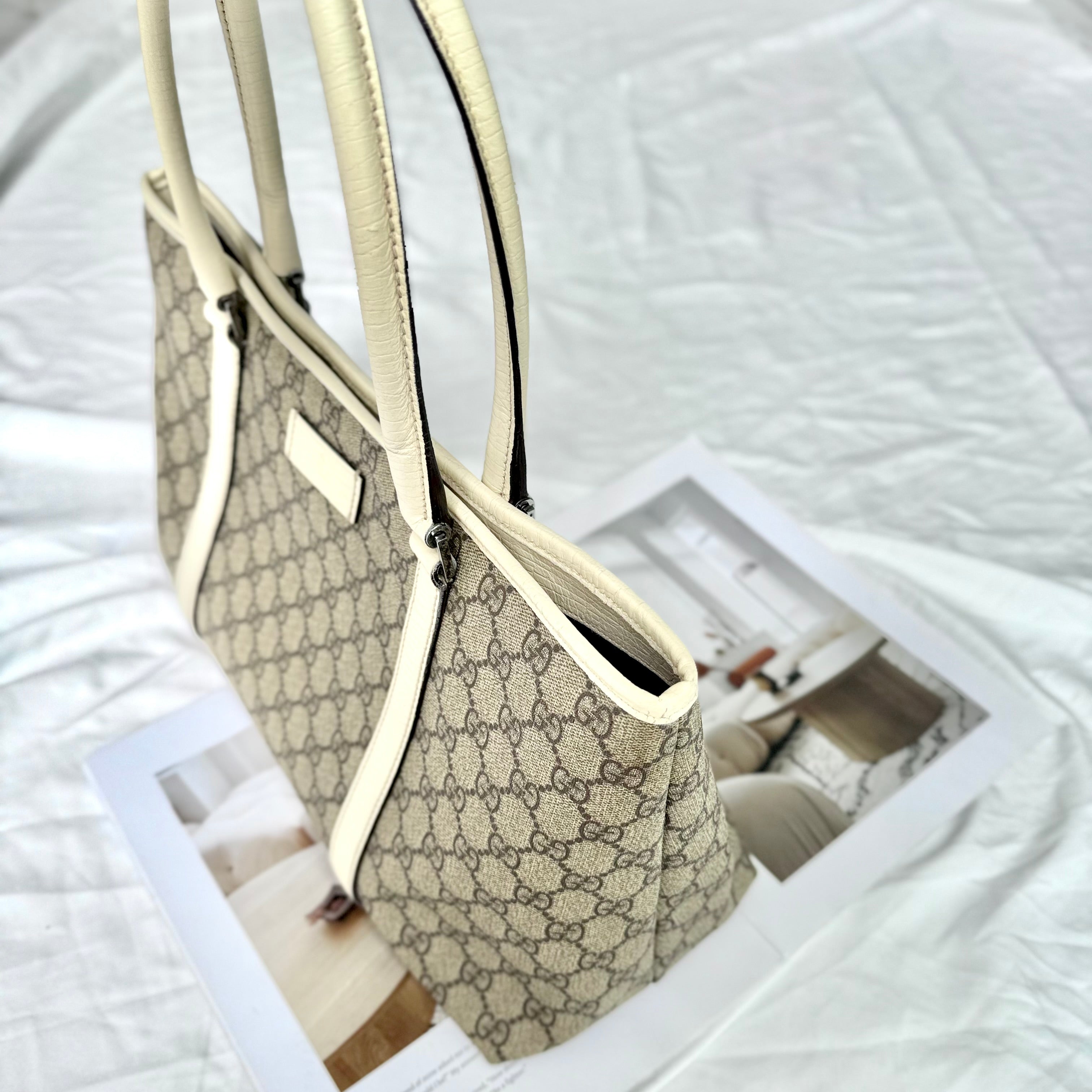 Gucci GG Supreme Joy Tote