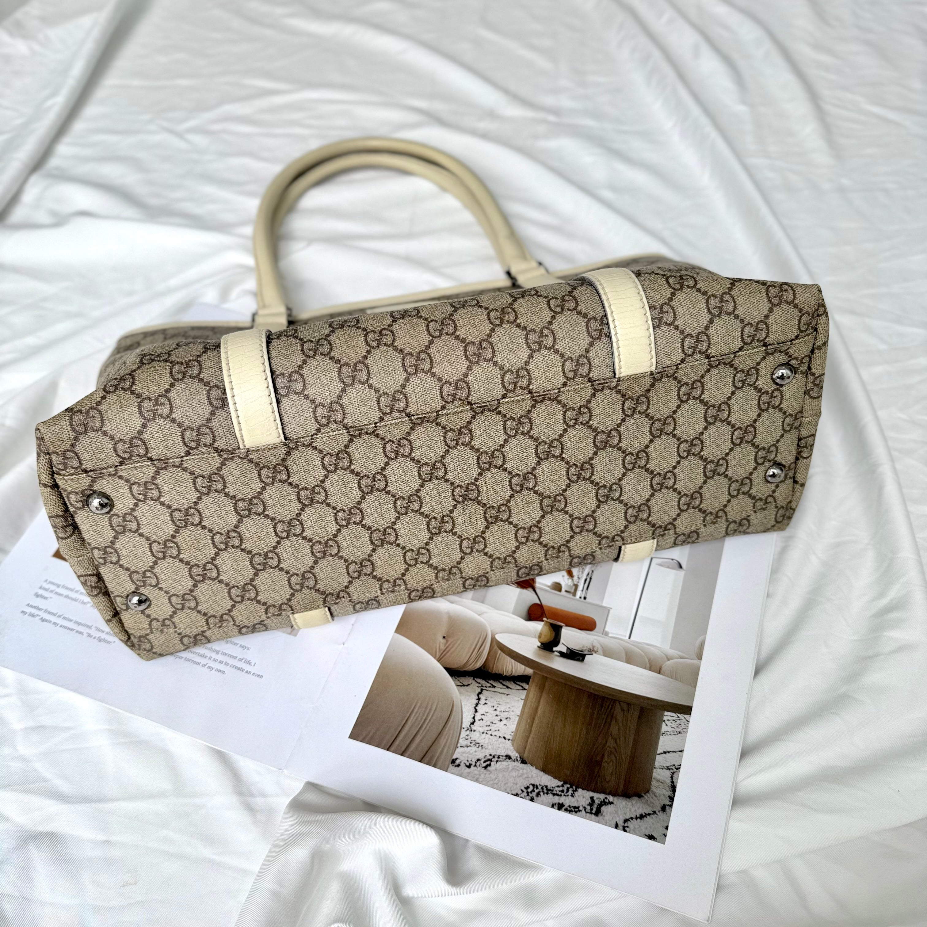 Gucci GG Supreme Joy Tote